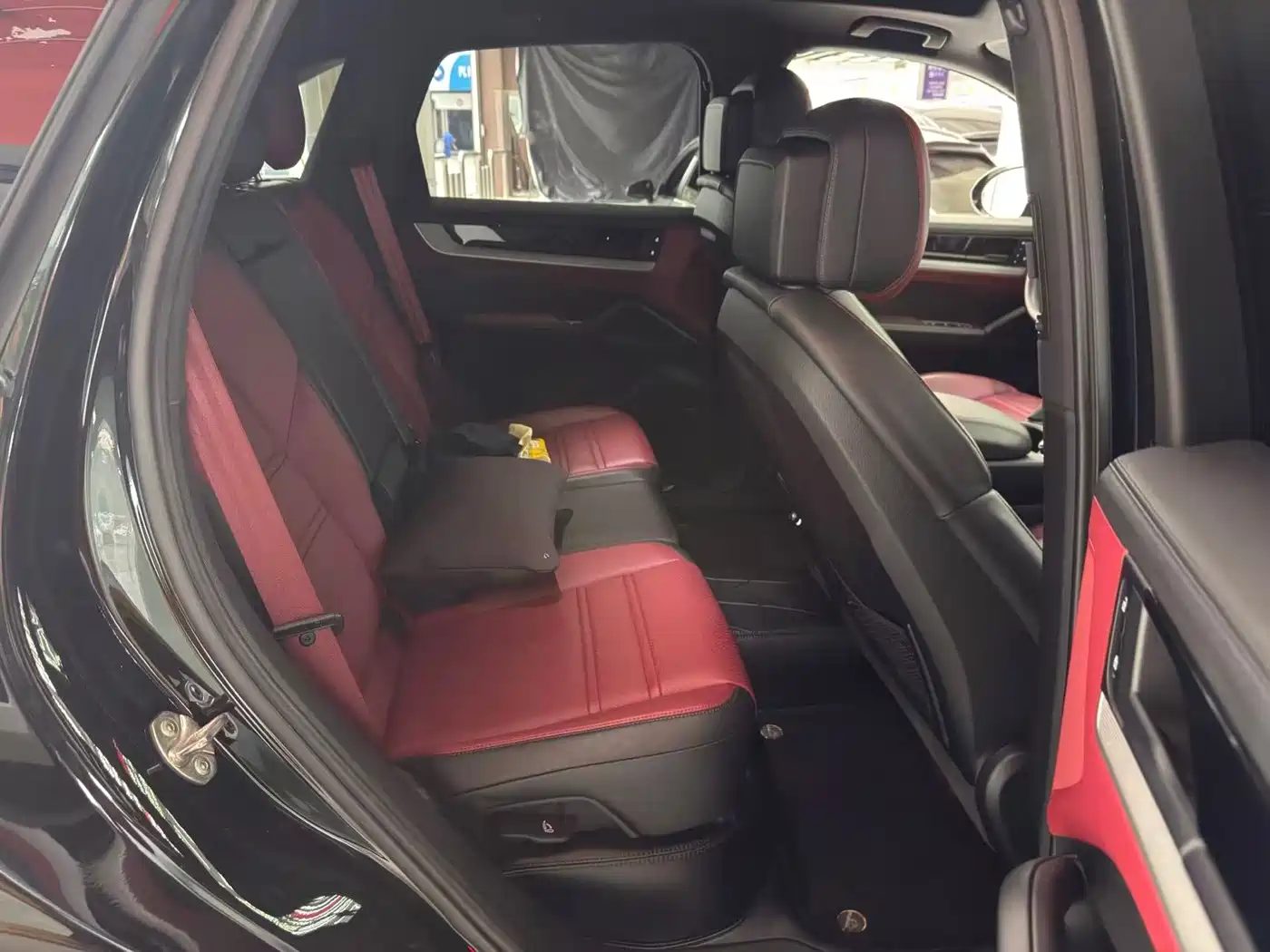 Porsche Cayenne 2024 — миниатюра 7