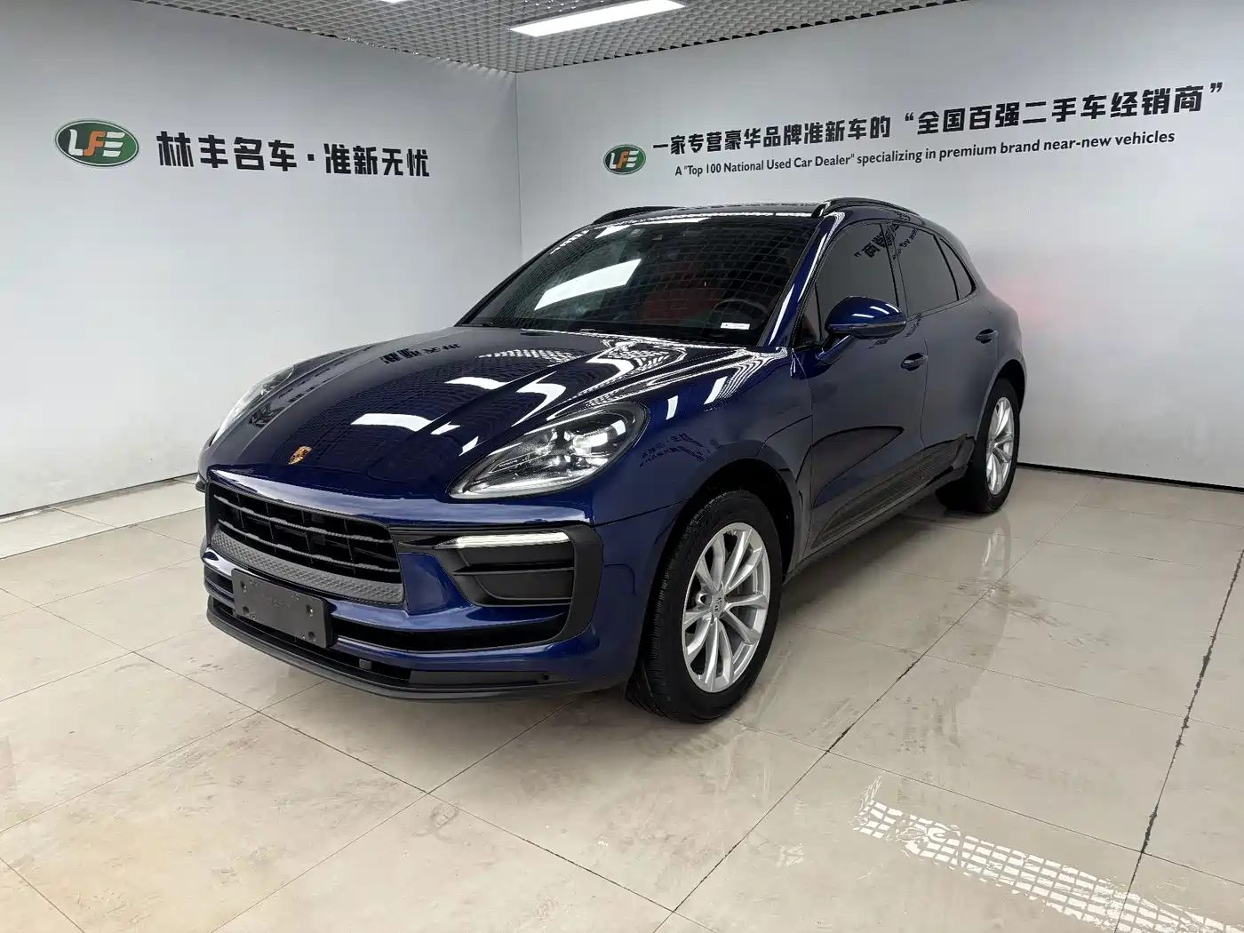 Porsche Macan 2022 — фото 1