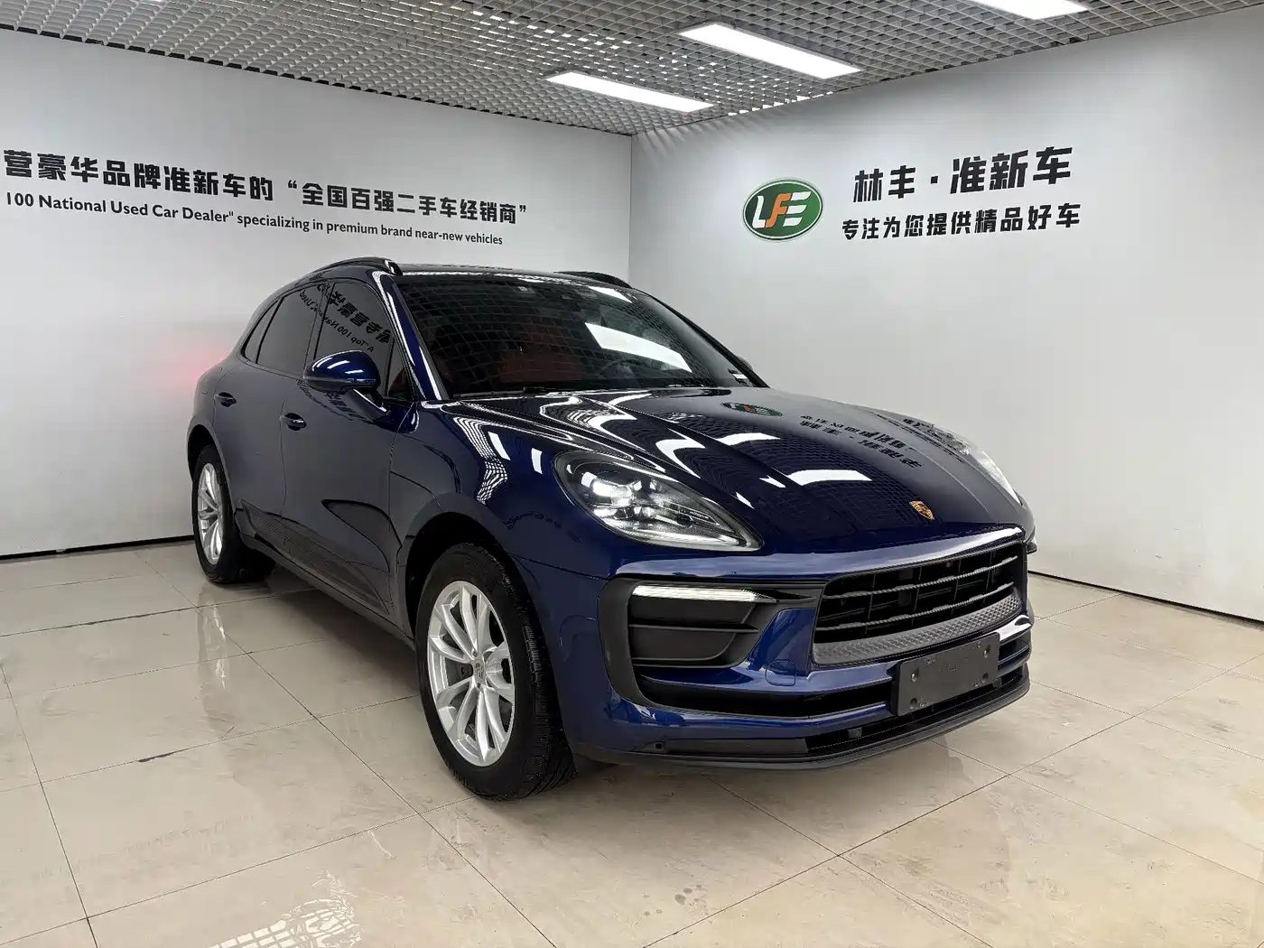 Porsche Macan 2022 — миниатюра 4