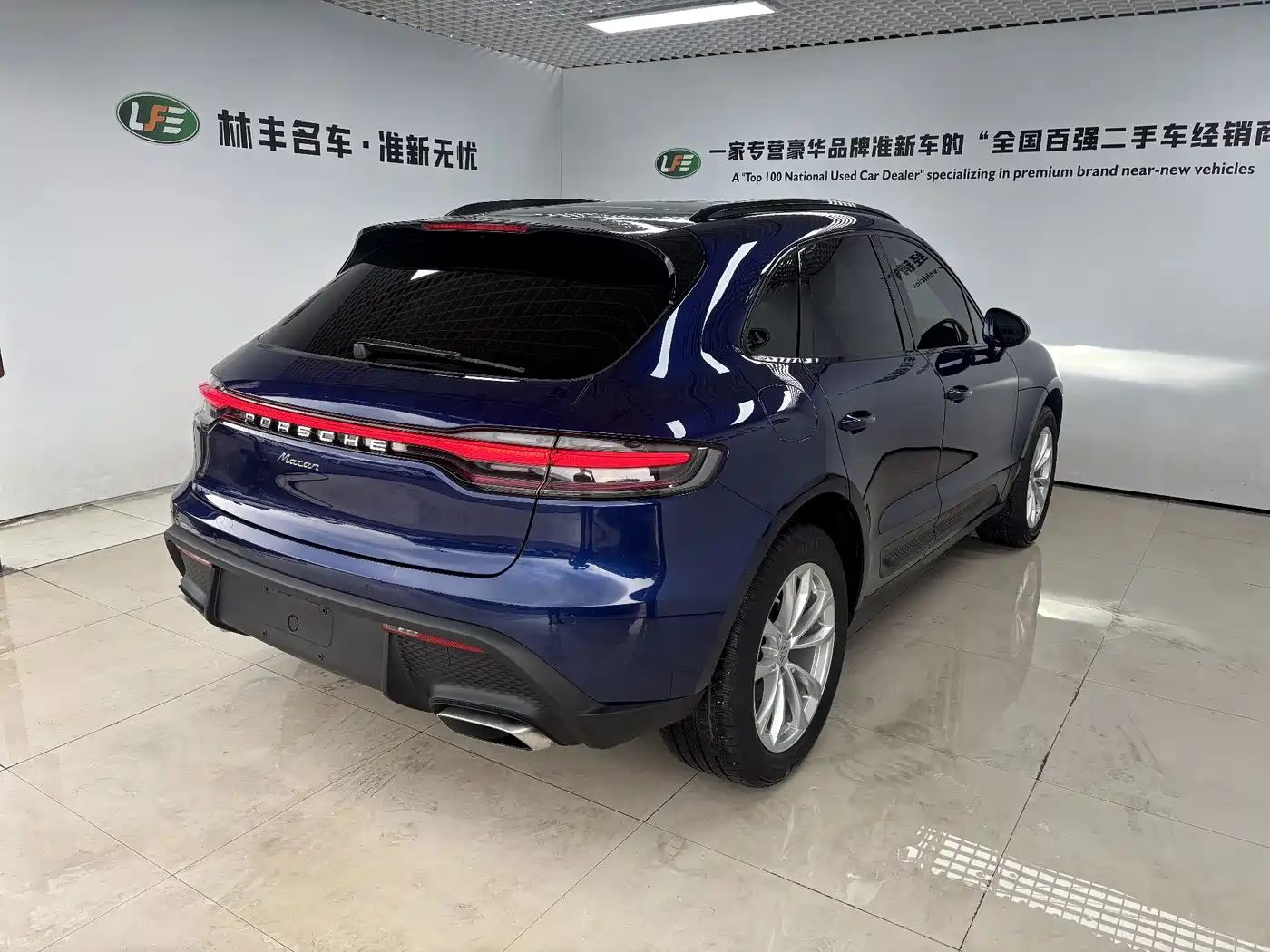 Porsche Macan 2022 — миниатюра 5