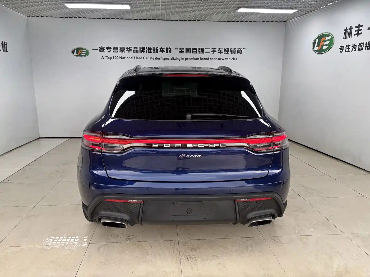 Porsche Macan 2022 — миниатюра 6