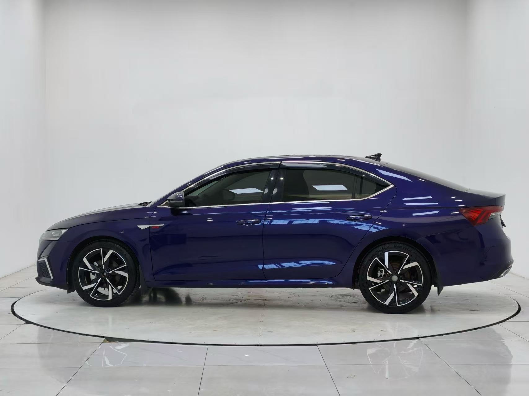 Skoda Octavia 2021 — миниатюра 2