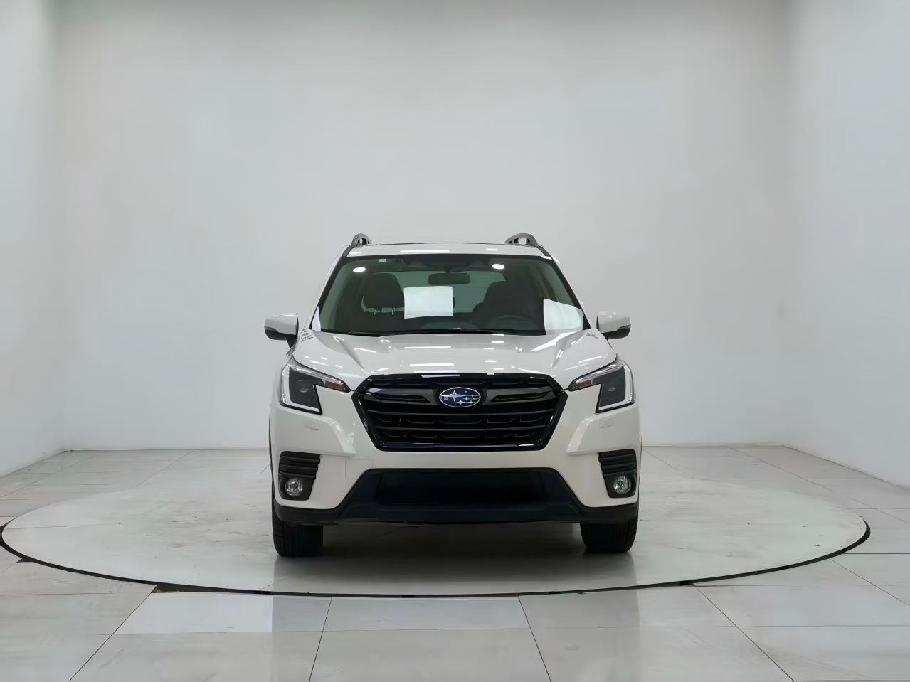 Subaru Forester 2022 — миниатюра 7