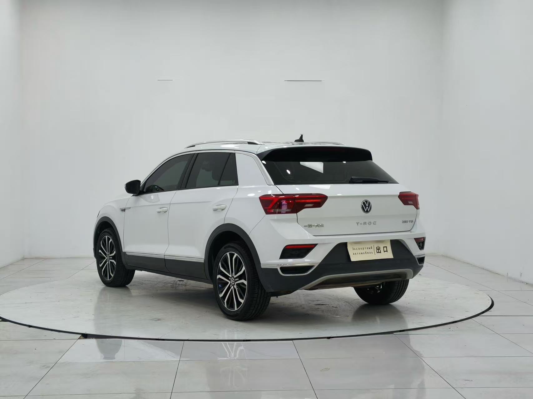 Volkswagen T-ROC 2021 — миниатюра 6