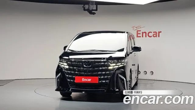 Toyota Alphard 2025 — фото 3