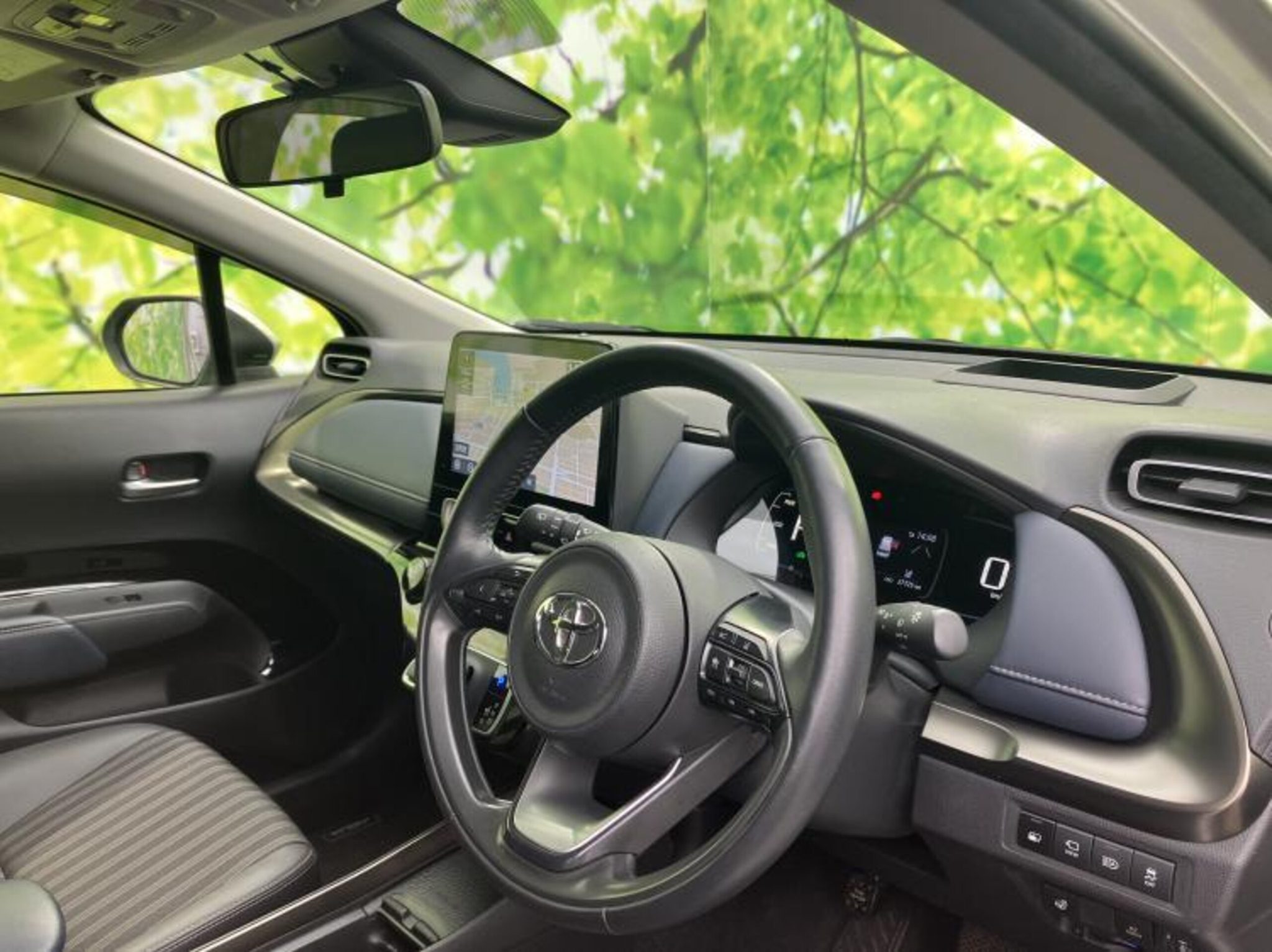 Toyota Aqua 2022 — миниатюра 2