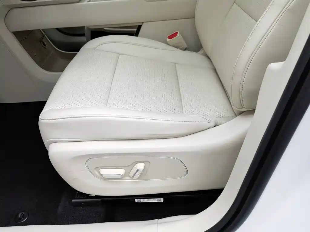 Toyota bZ3X 2025 — миниатюра 18