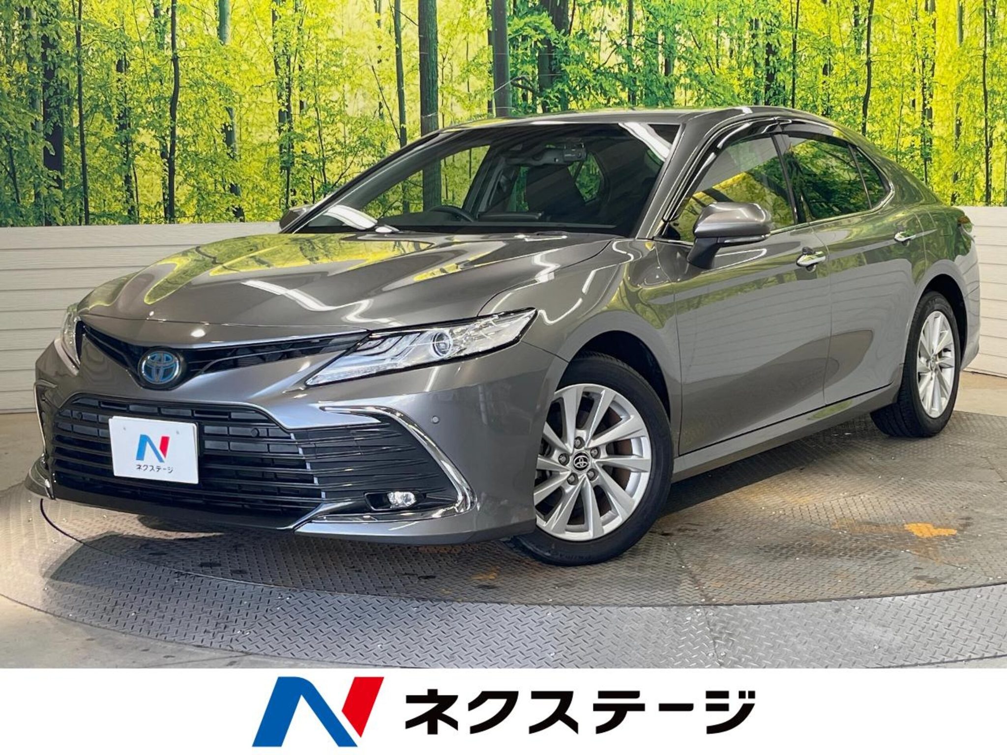 Toyota Camry 2021 — фото 1