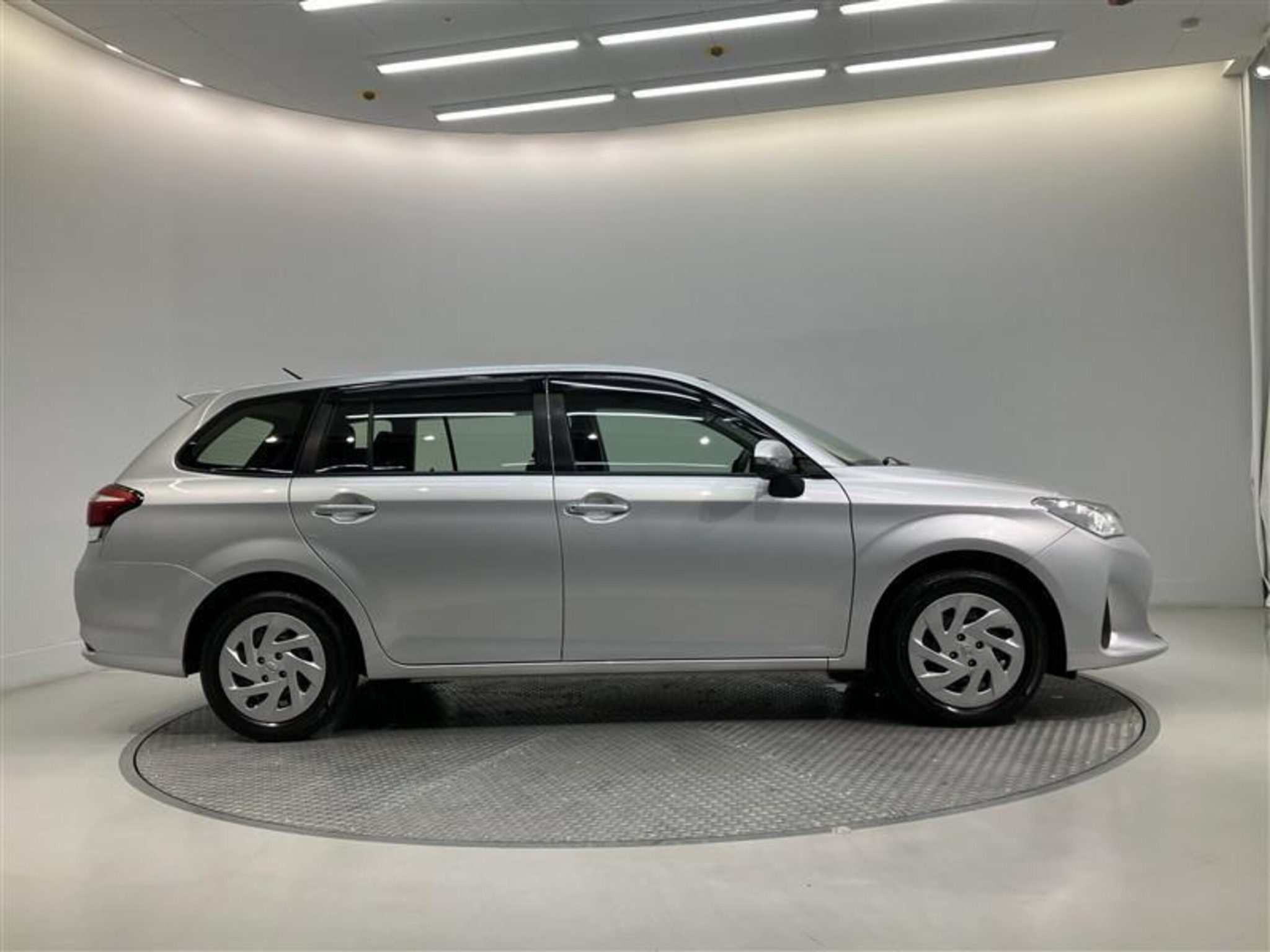 Toyota Corolla 2021 — миниатюра 3