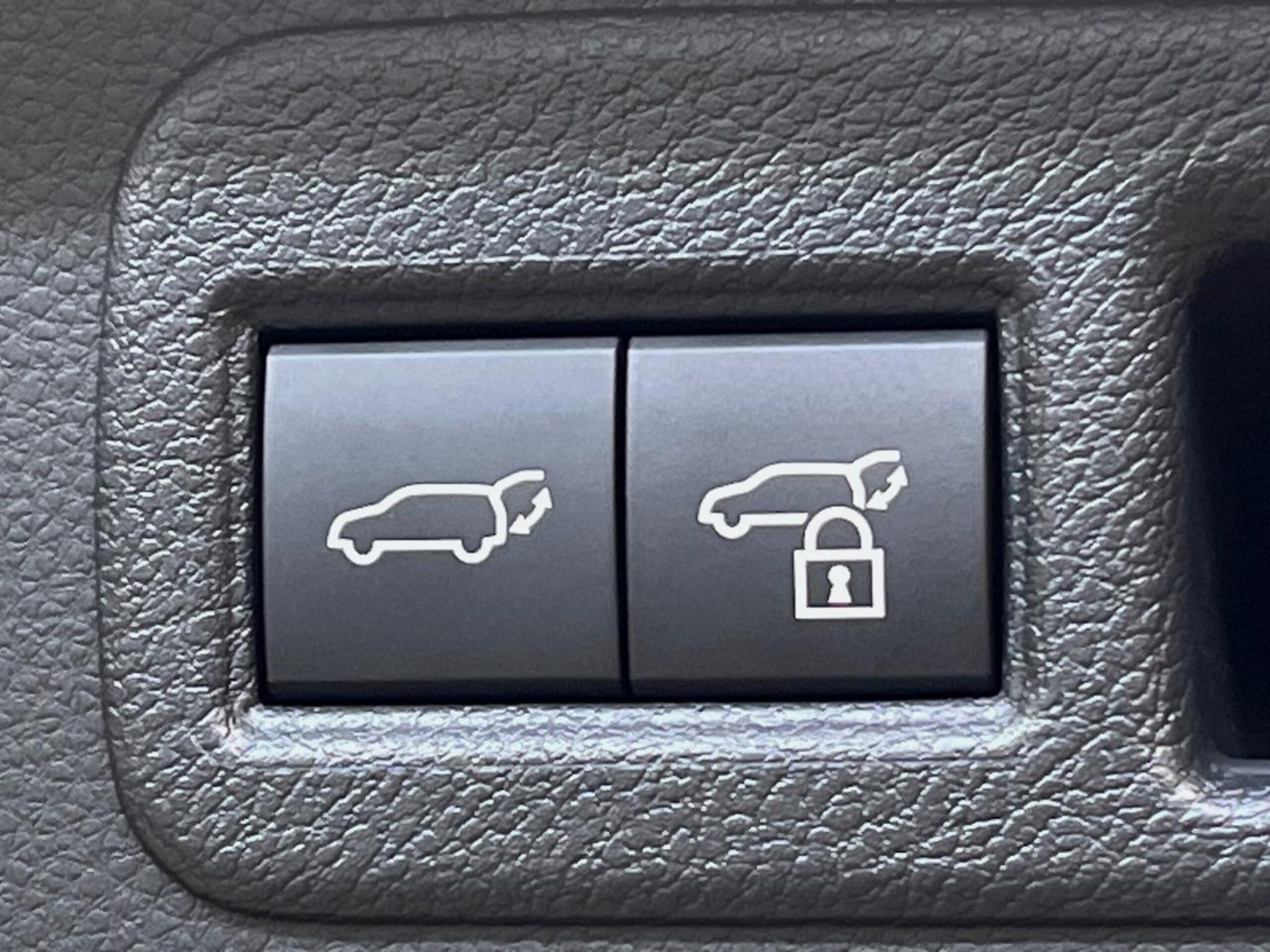 Toyota Harrier 2025 — фото 5