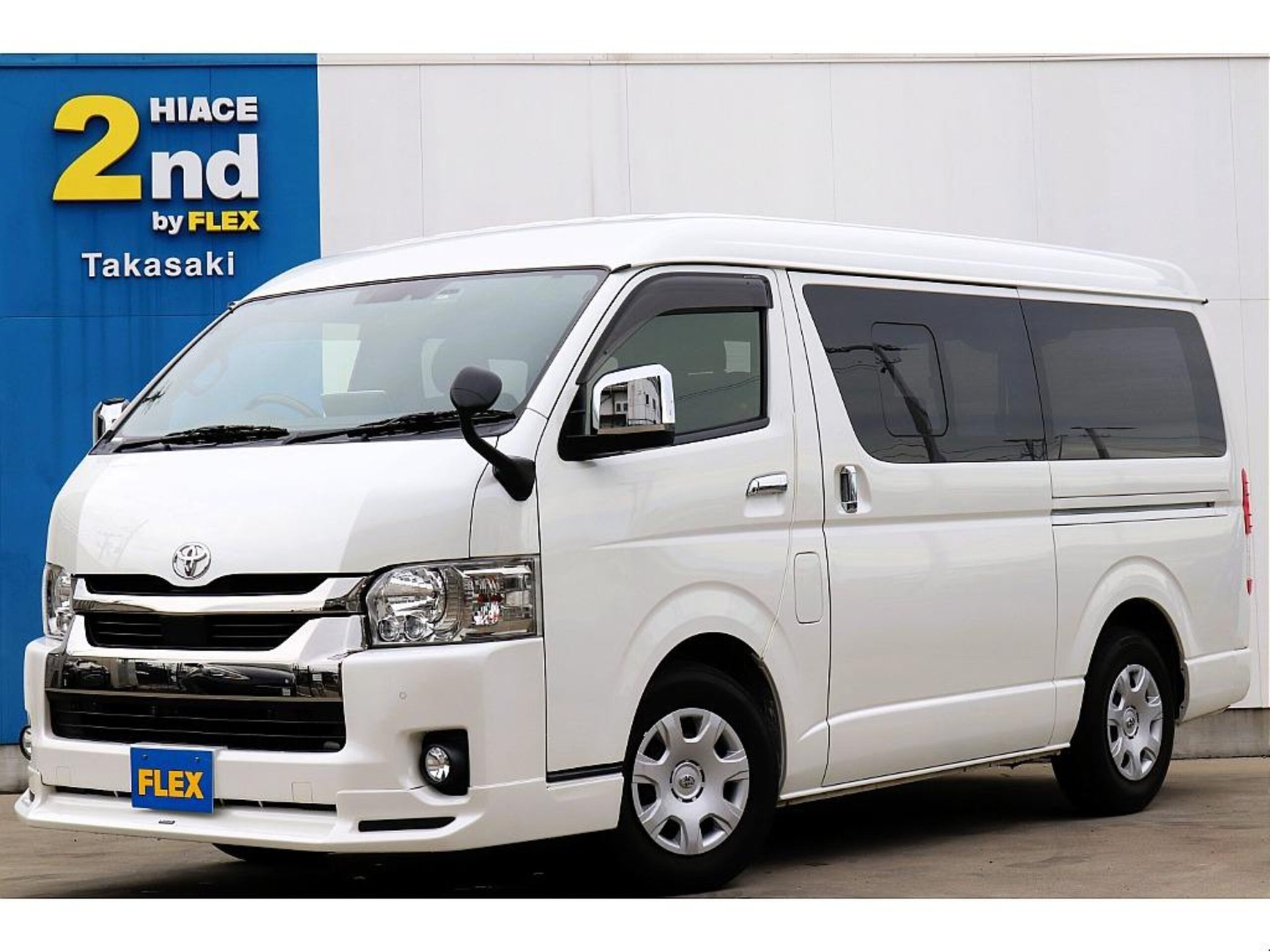 Toyota HiAce 2021 — фото 1