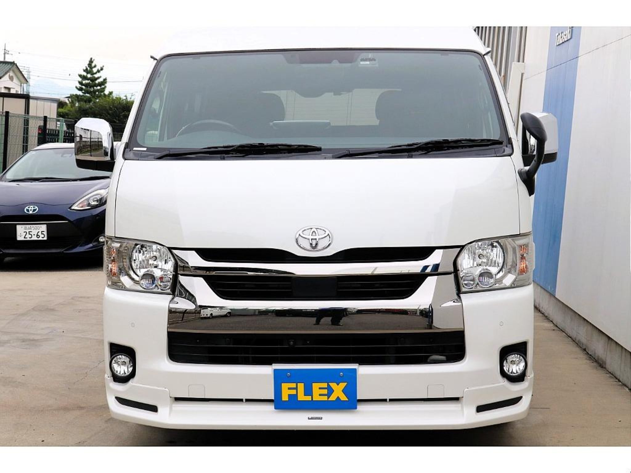 Toyota HiAce 2021 — миниатюра 9