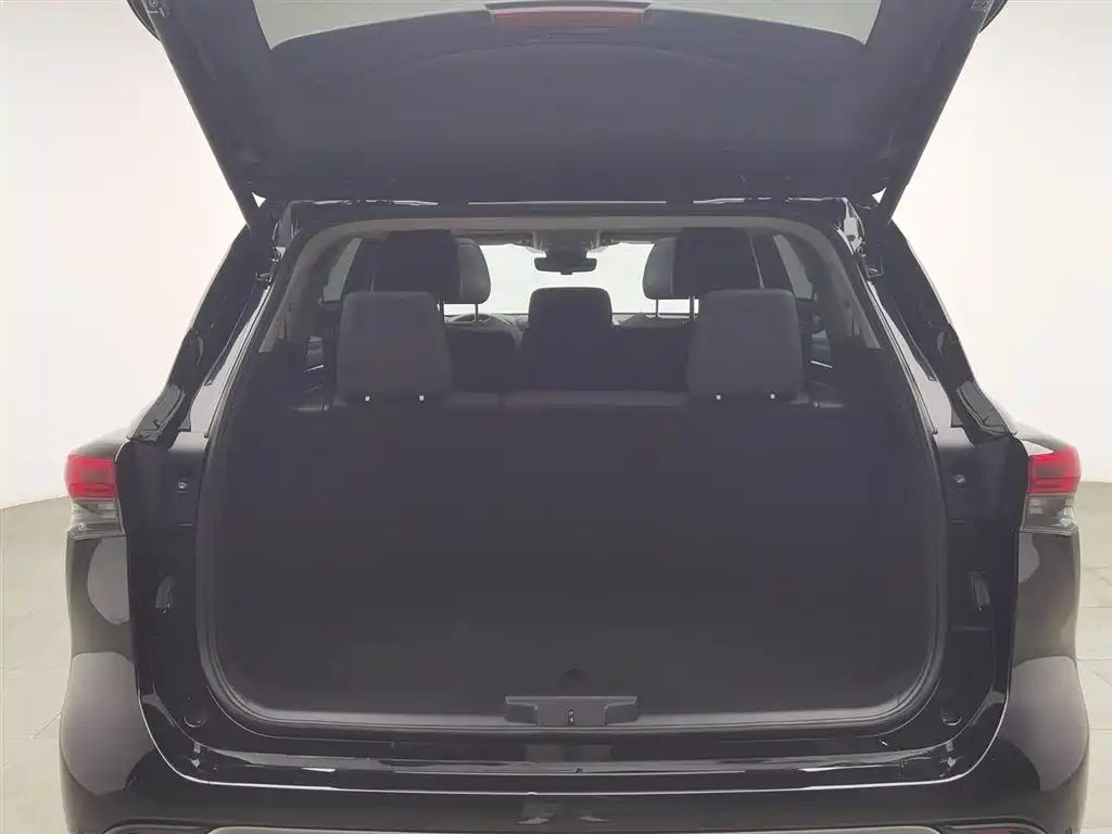 Toyota Highlander 2022 — миниатюра 16