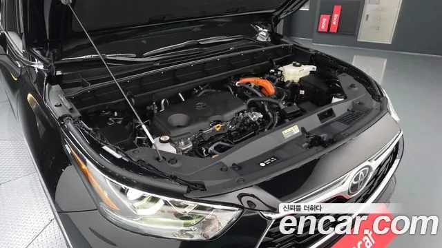 Toyota Highlander 2025 — миниатюра 6