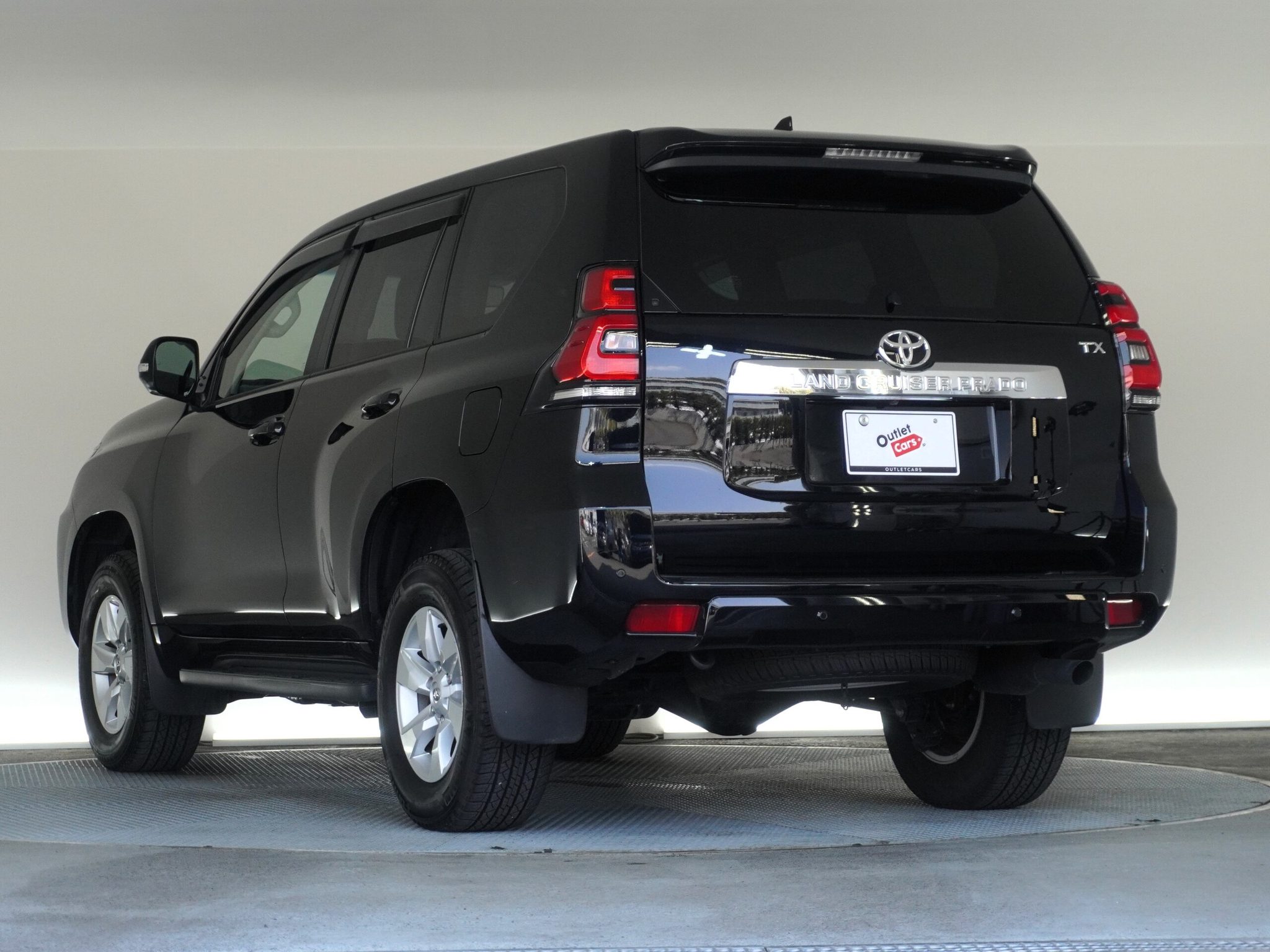 Toyota Land Cruiser 2023 — миниатюра 10