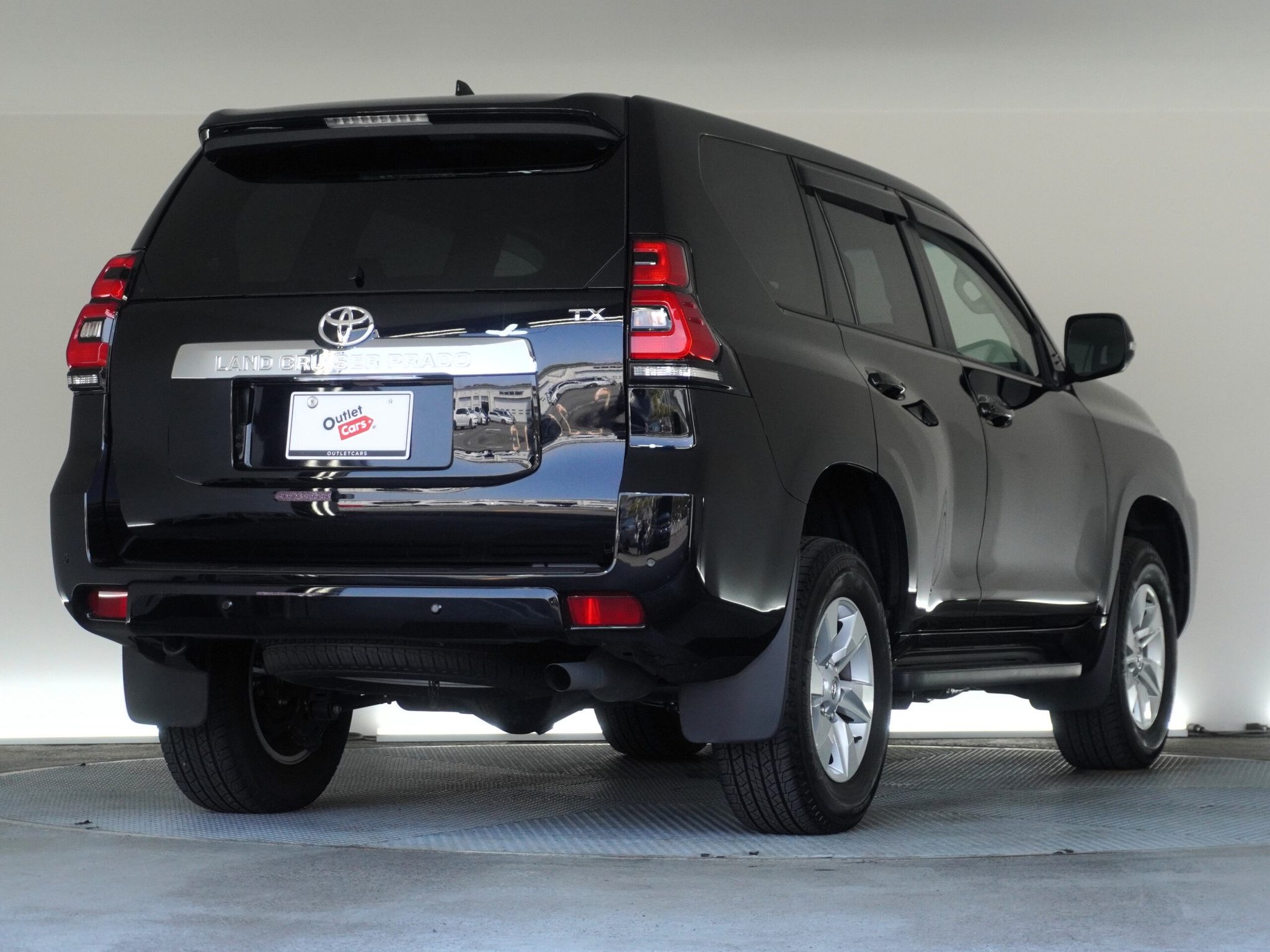 Toyota Land Cruiser 2023 — миниатюра 8