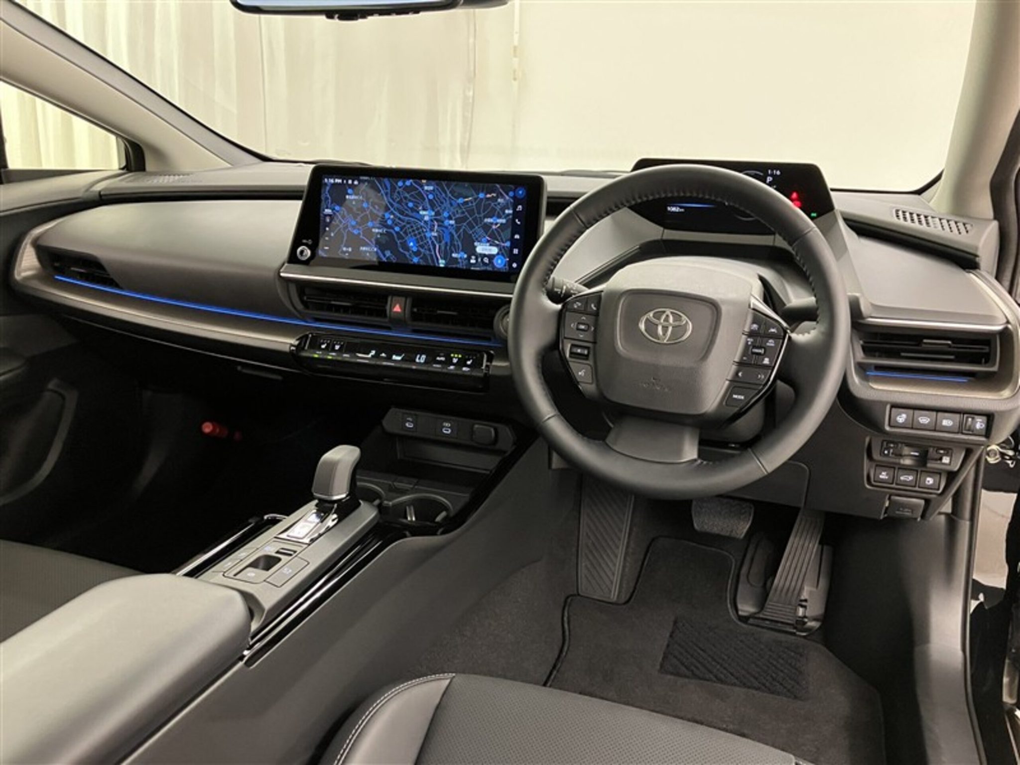 Toyota Prius 2025 — миниатюра 9