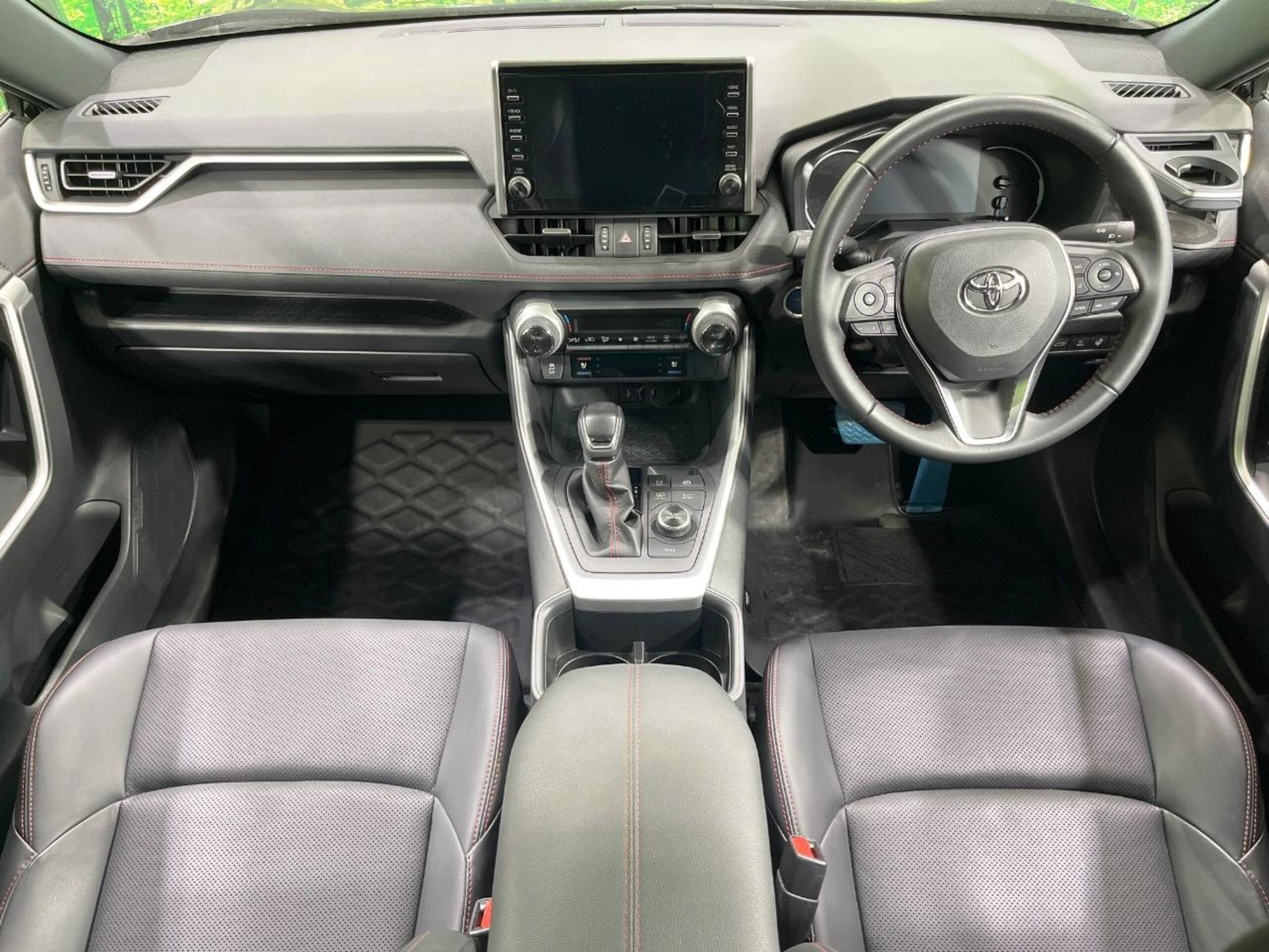Toyota RAV4 2022 — миниатюра 2