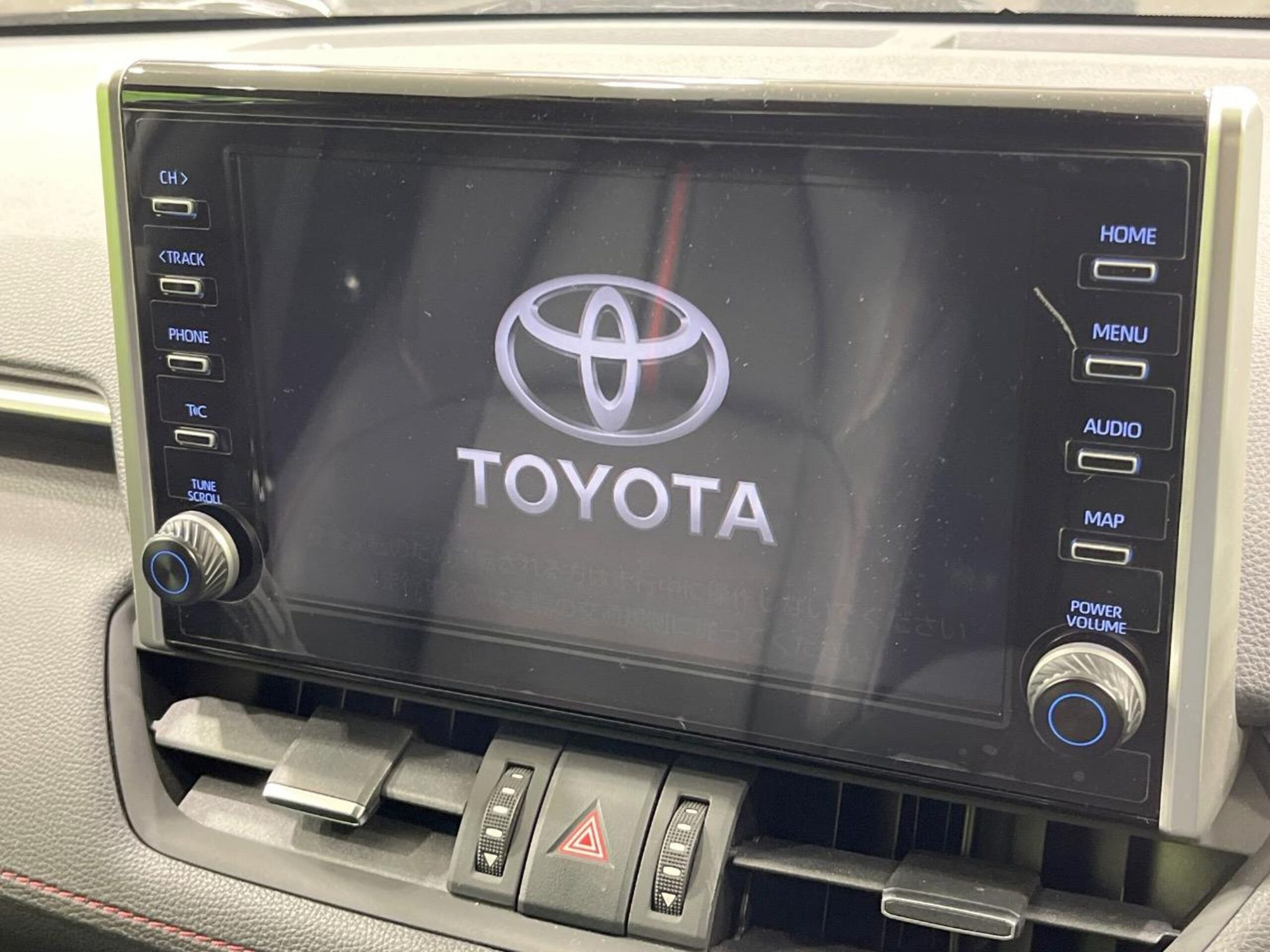 Toyota RAV4 2022 — миниатюра 3