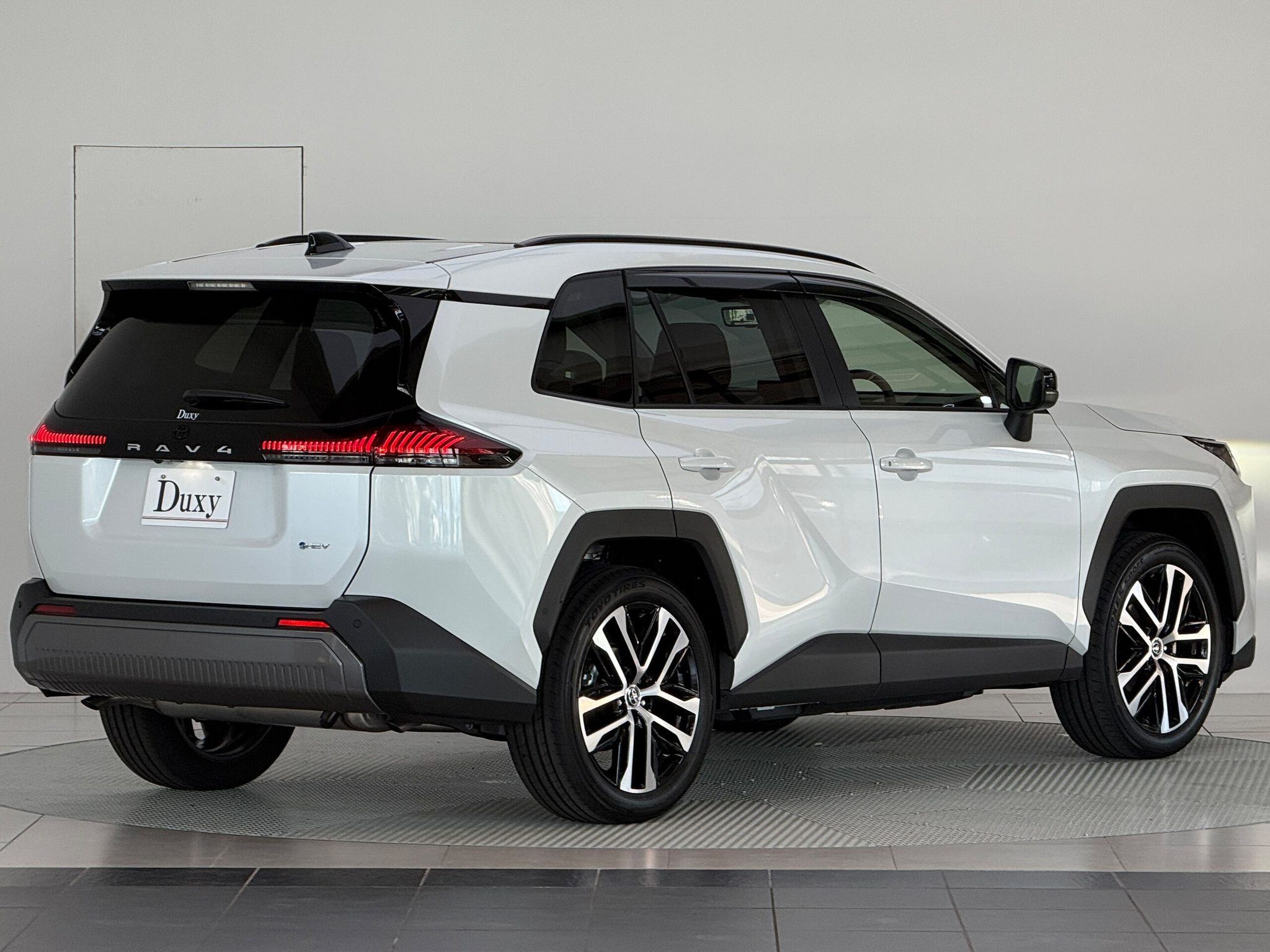 Toyota RAV4 2026 — миниатюра 9