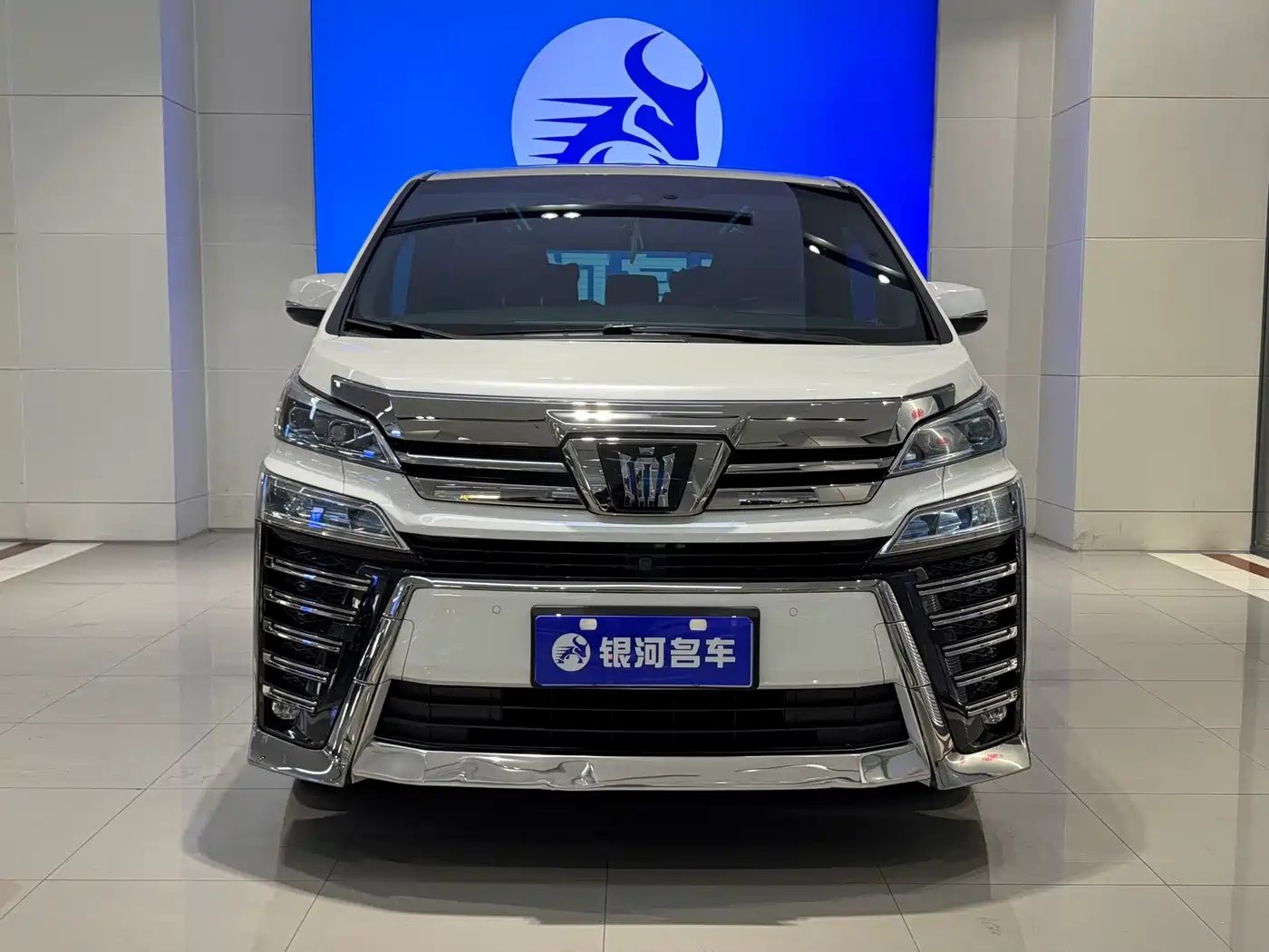Toyota Vellfire 2021 — миниатюра 2