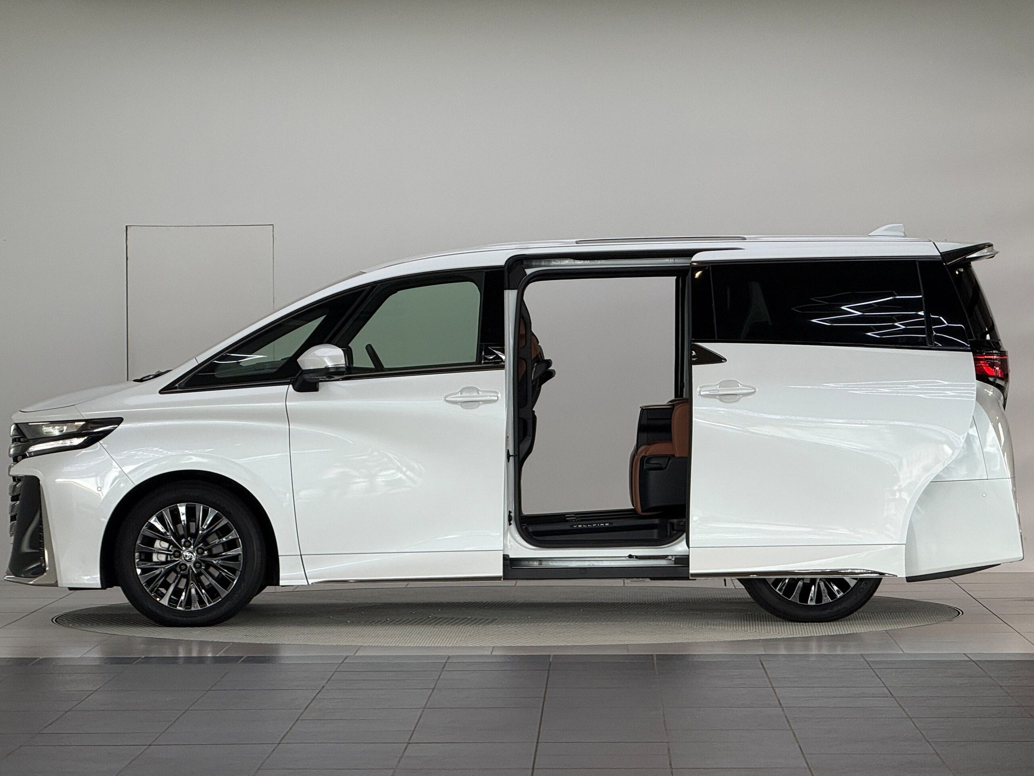 Toyota Vellfire 2026 — миниатюра 7