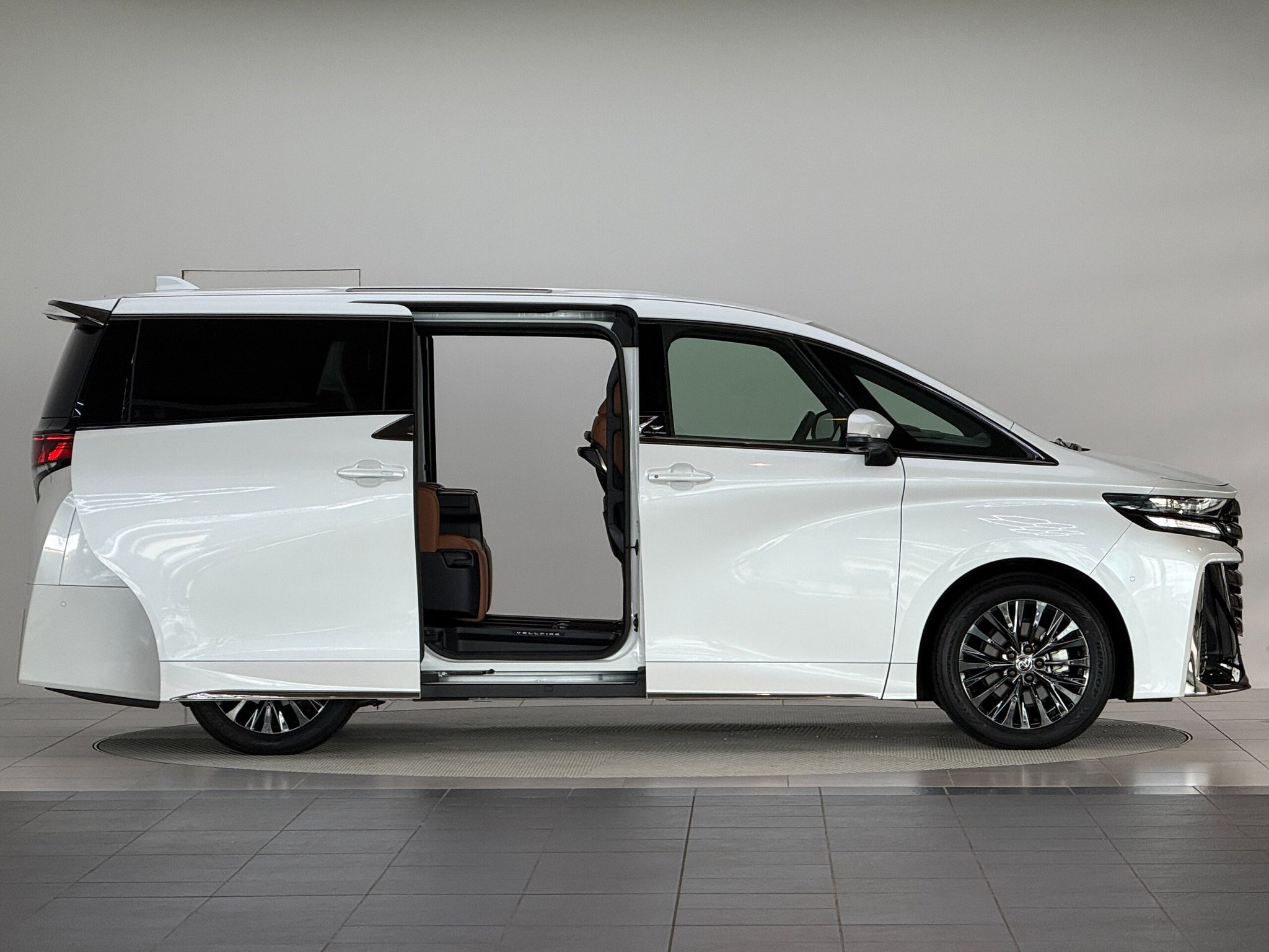 Toyota Vellfire 2026 — миниатюра 9