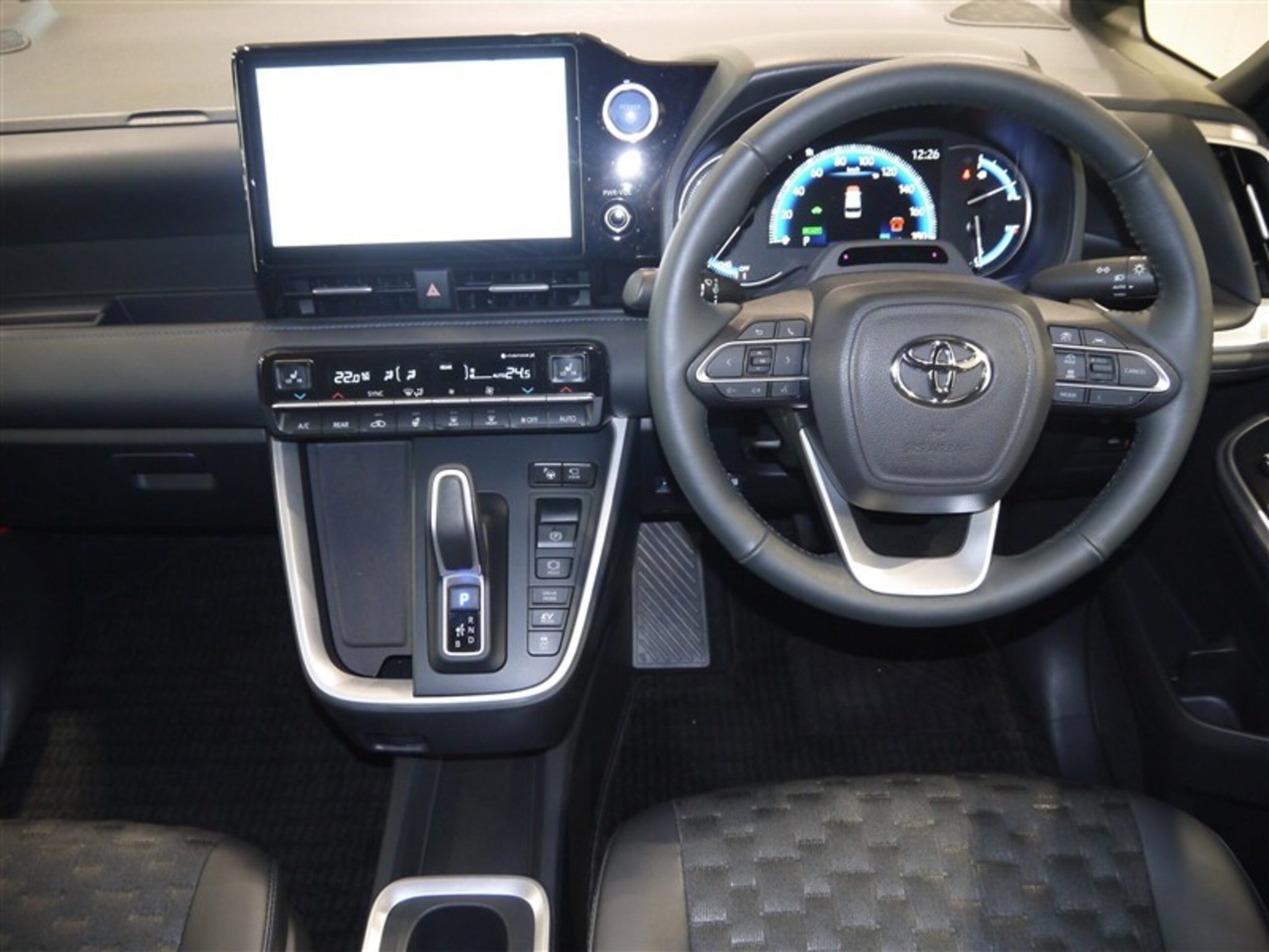 Toyota Voxy 2023 — миниатюра 6