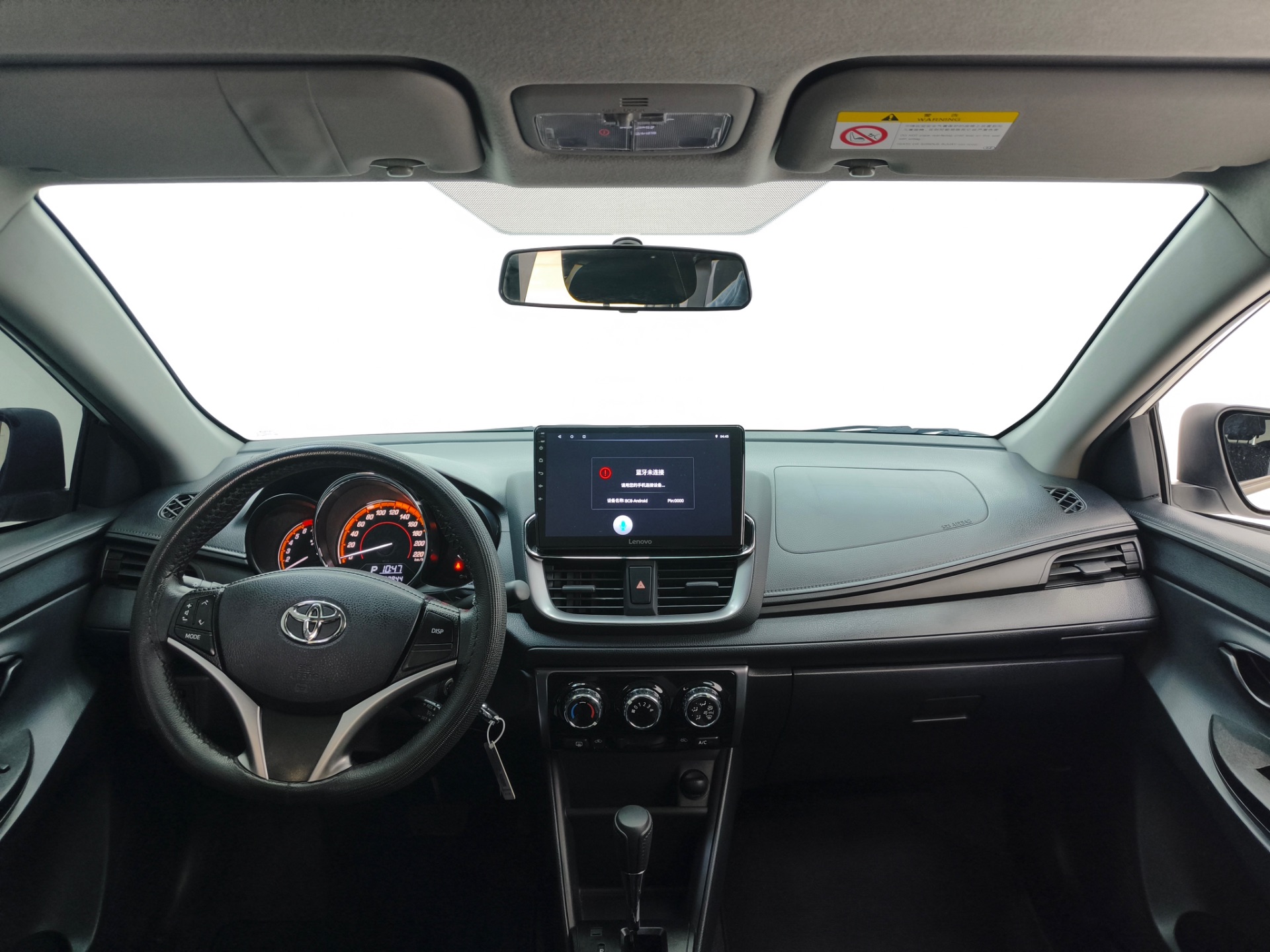 Toyota Yaris Cross 2022 — миниатюра 3