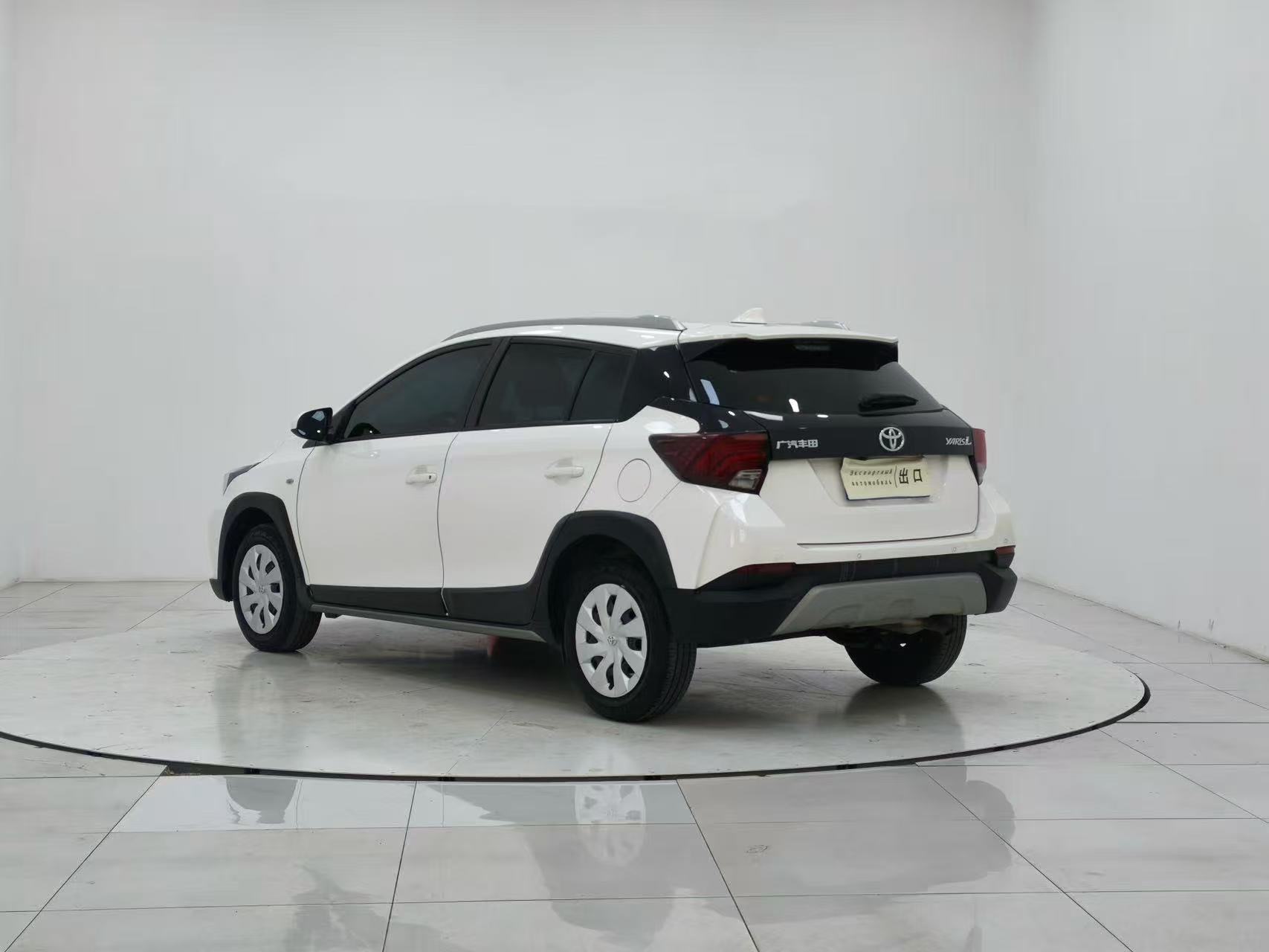 Toyota Yaris Cross 2022 — миниатюра 7
