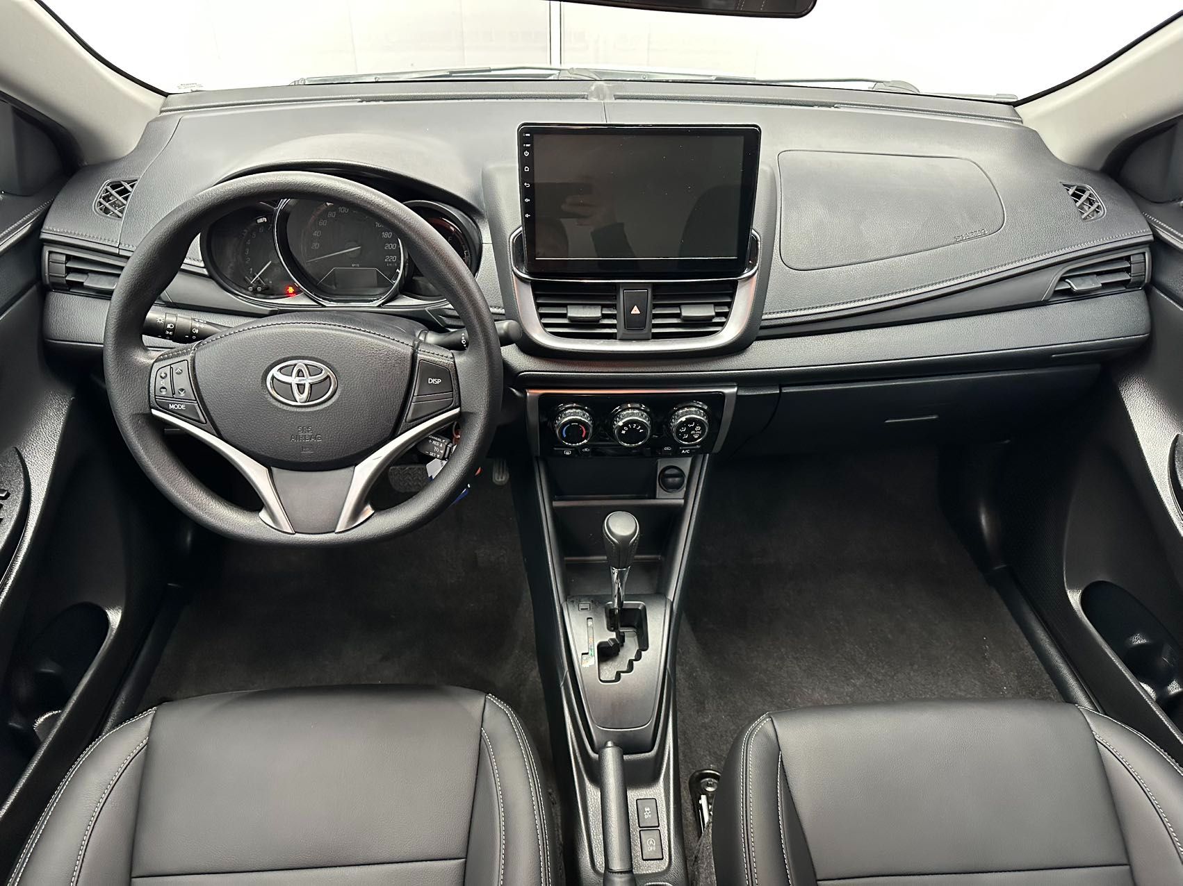Toyota Yaris X 2022 — миниатюра 8