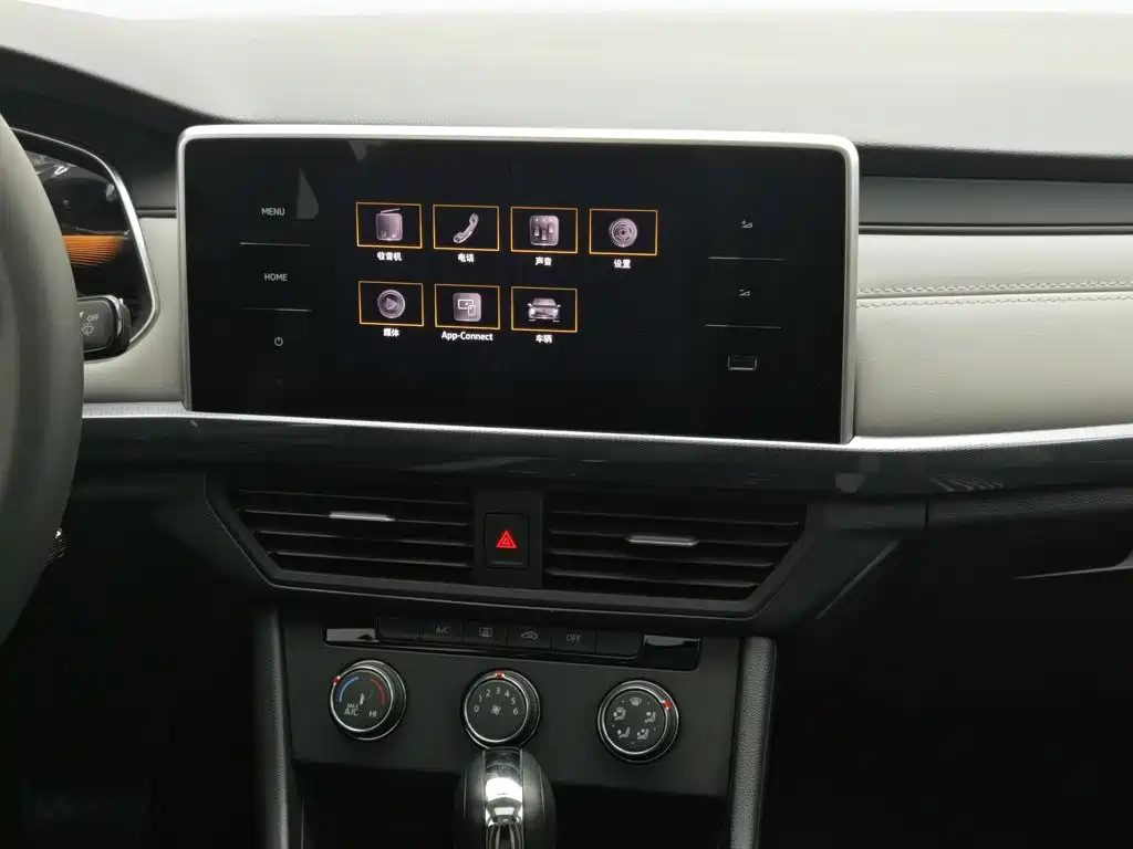 Volkswagen Bora 2022 — миниатюра 12