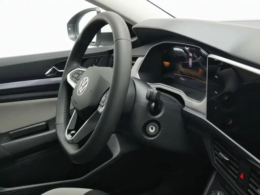 Volkswagen Bora 2022 — миниатюра 20