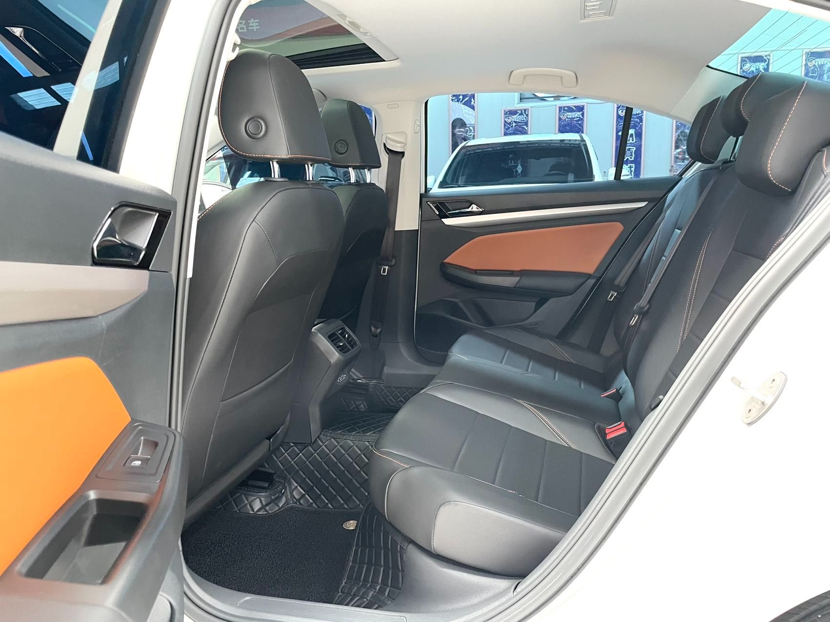 Volkswagen Bora 2023 — миниатюра 2