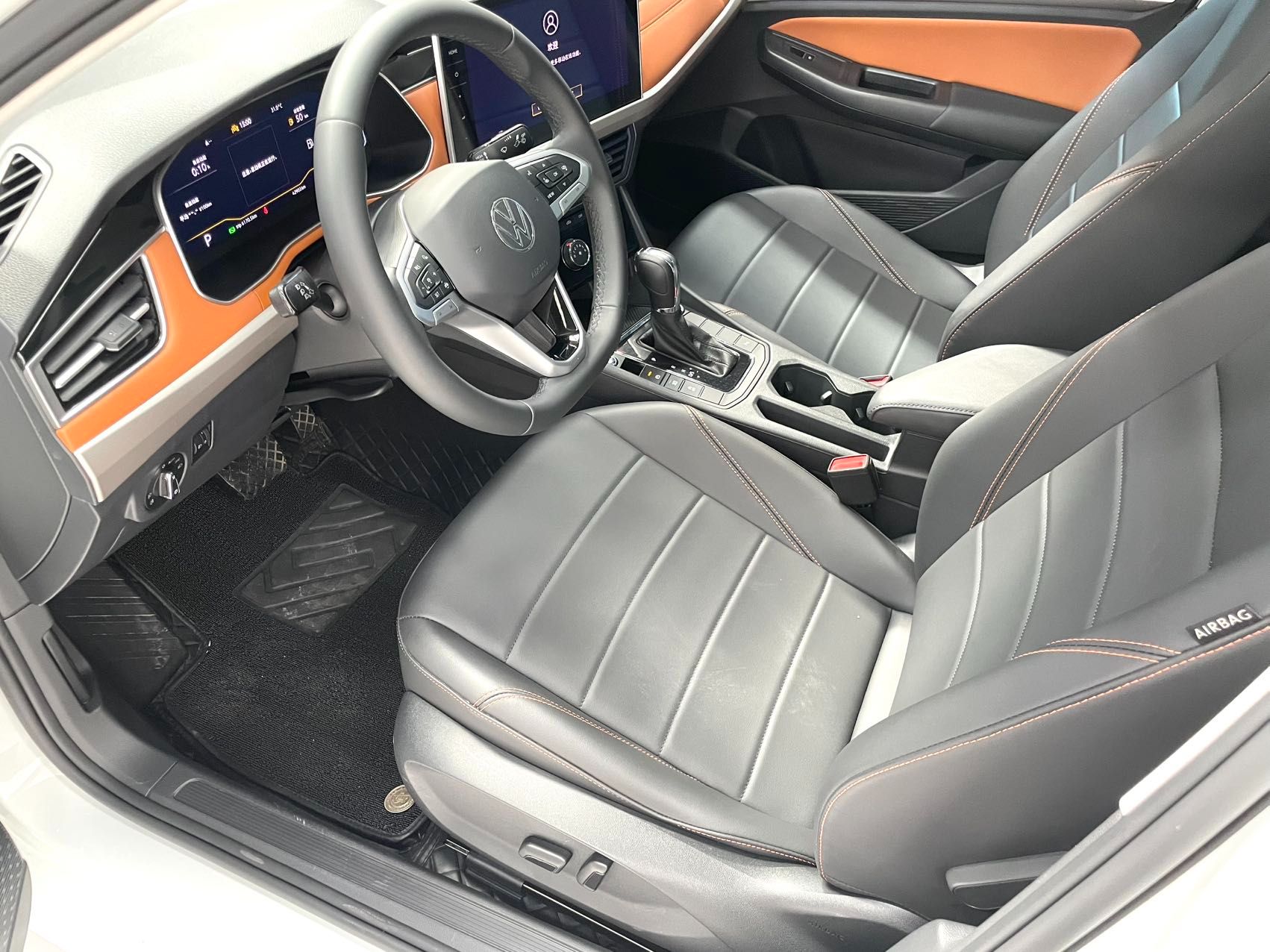 Volkswagen Bora 2023 — миниатюра 10