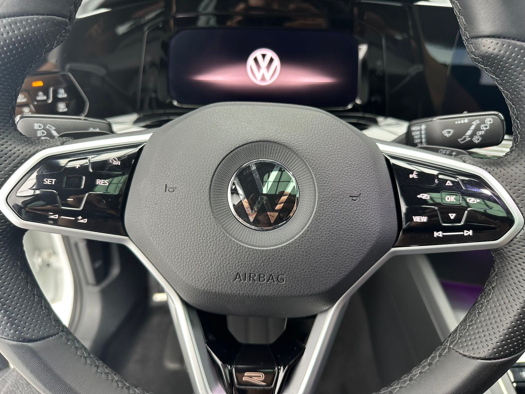 Volkswagen Golf 2023 — миниатюра 15