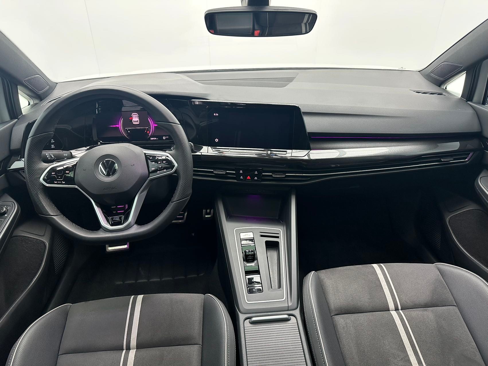 Volkswagen Golf 2023 — миниатюра 6