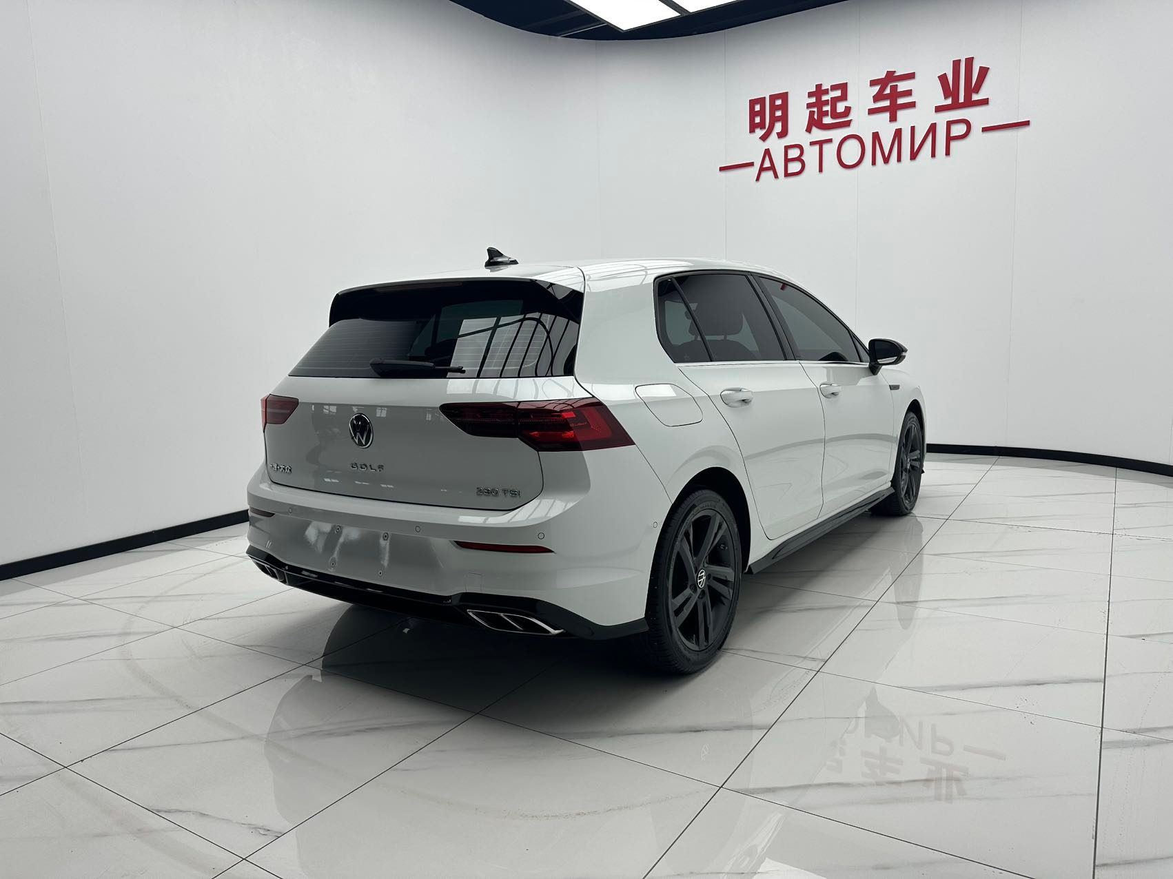 Volkswagen Golf 2023 — миниатюра 8
