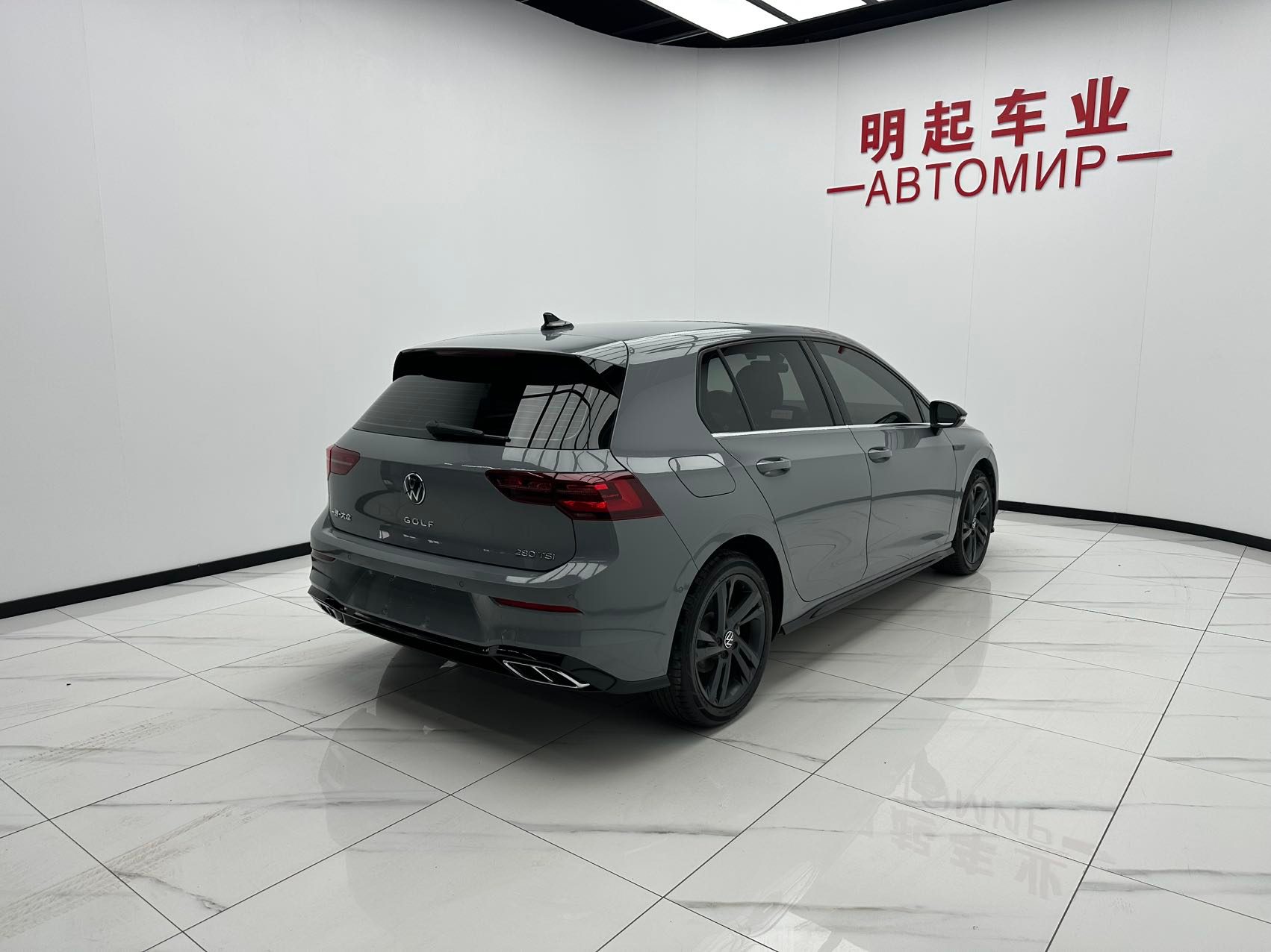 Volkswagen Golf 2023 — миниатюра 5