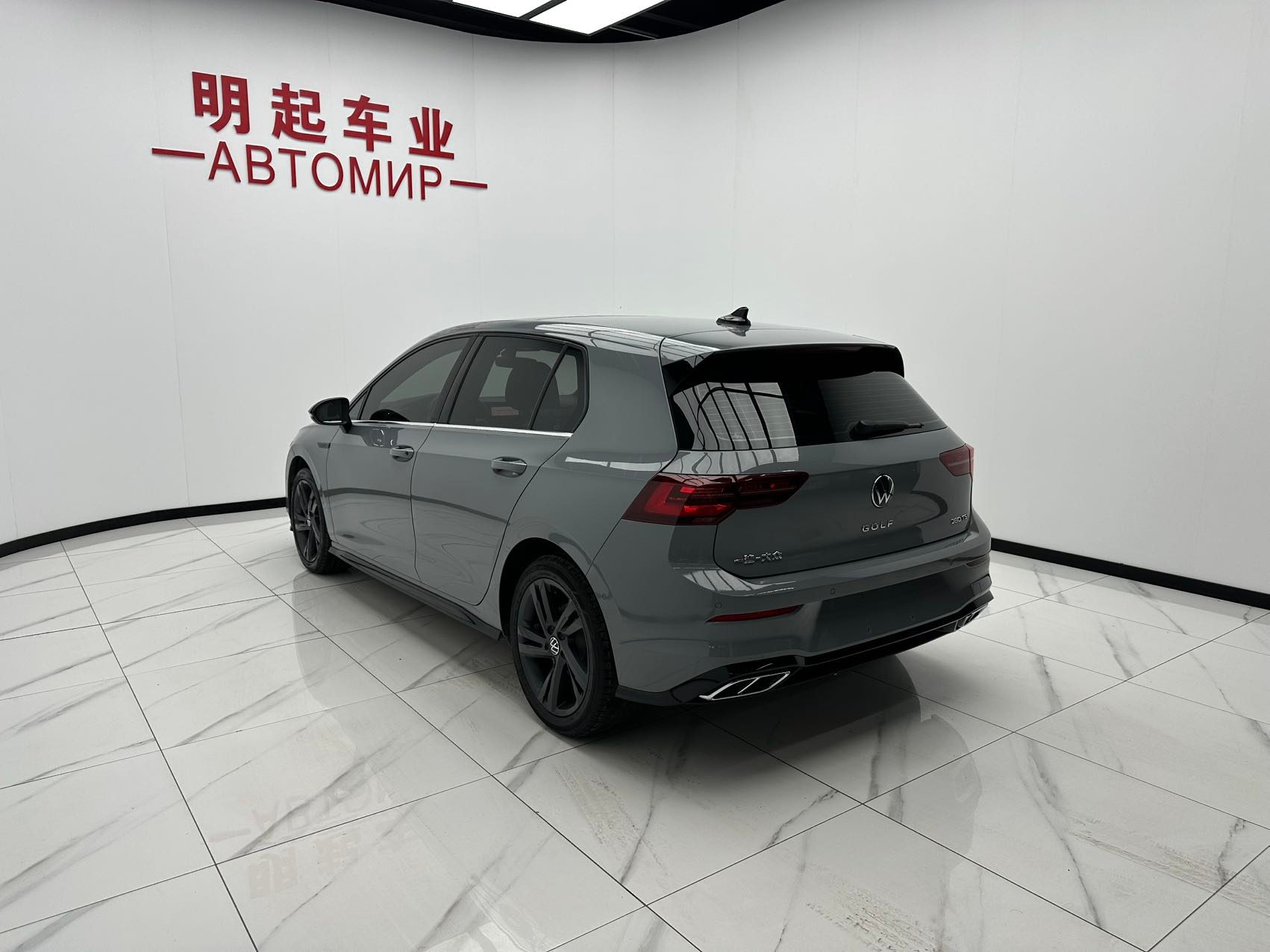Volkswagen Golf 2023 — миниатюра 6