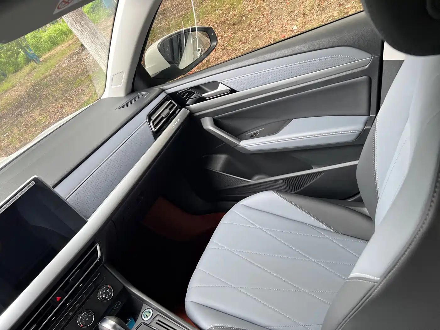 Volkswagen Lavida 2025 — миниатюра 11