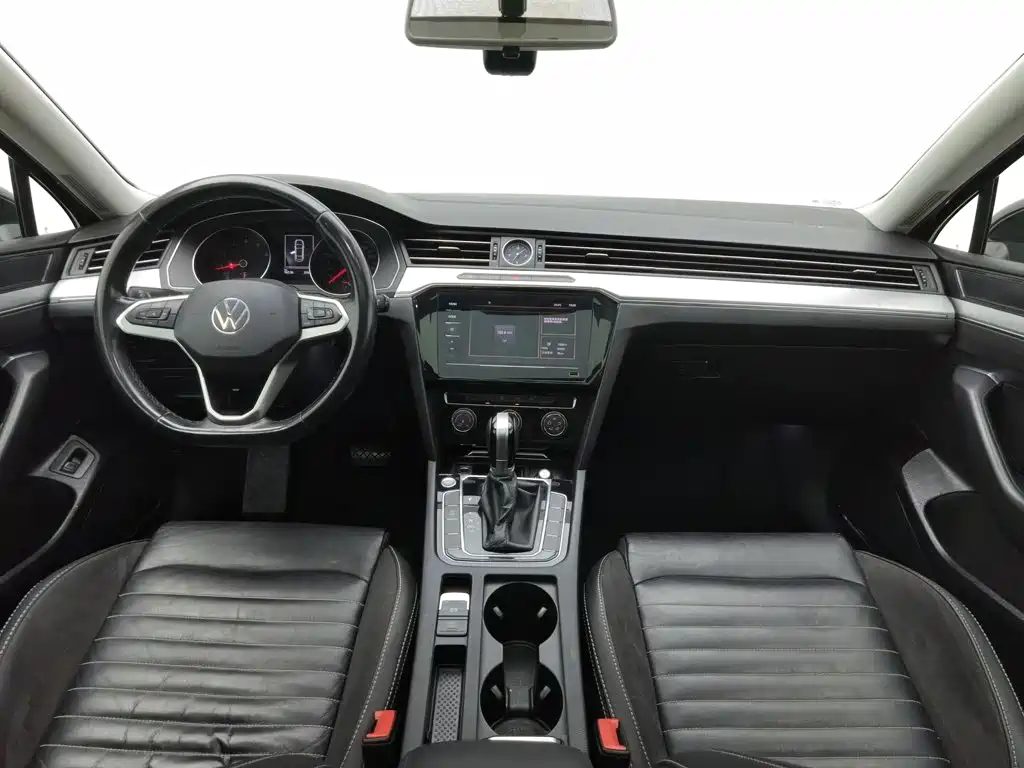 Volkswagen Magotan 2021 — миниатюра 5