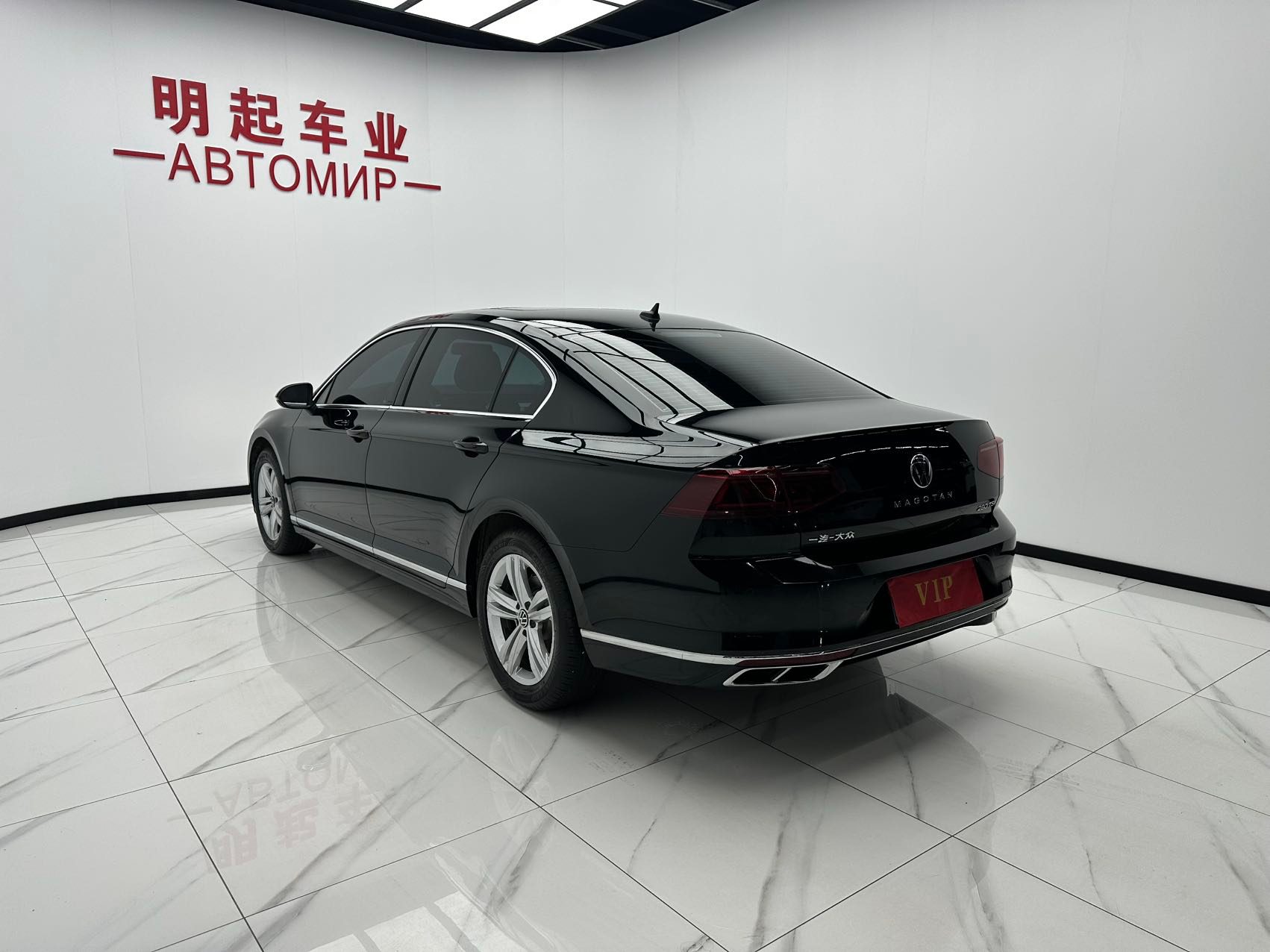 Volkswagen Magotan 2023 — миниатюра 6