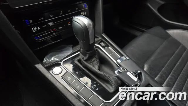 Volkswagen Passat 2021 — миниатюра 9