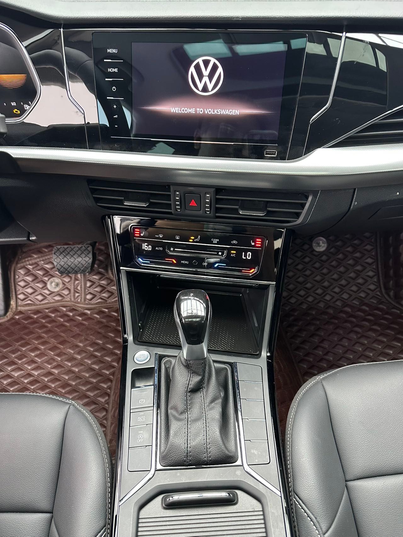 Volkswagen Passat 2022 — миниатюра 9