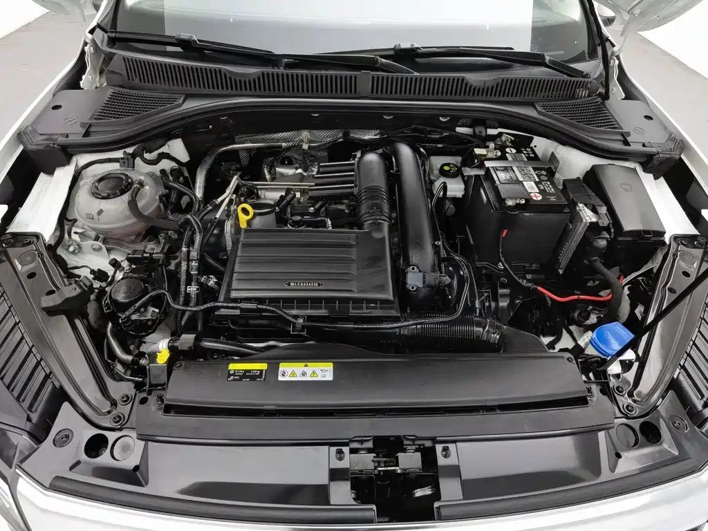 Volkswagen Sagitar 2023 — миниатюра 6
