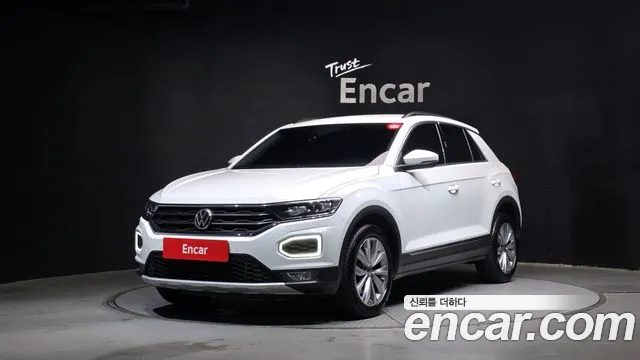 Volkswagen T-Roc 2021 — фото 1