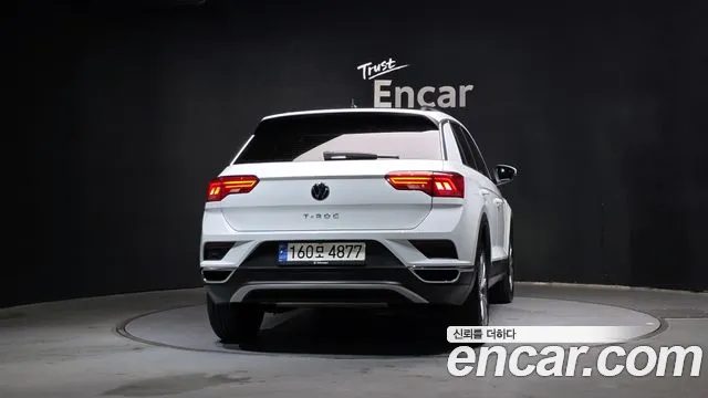 Volkswagen T-Roc 2021 — миниатюра 4