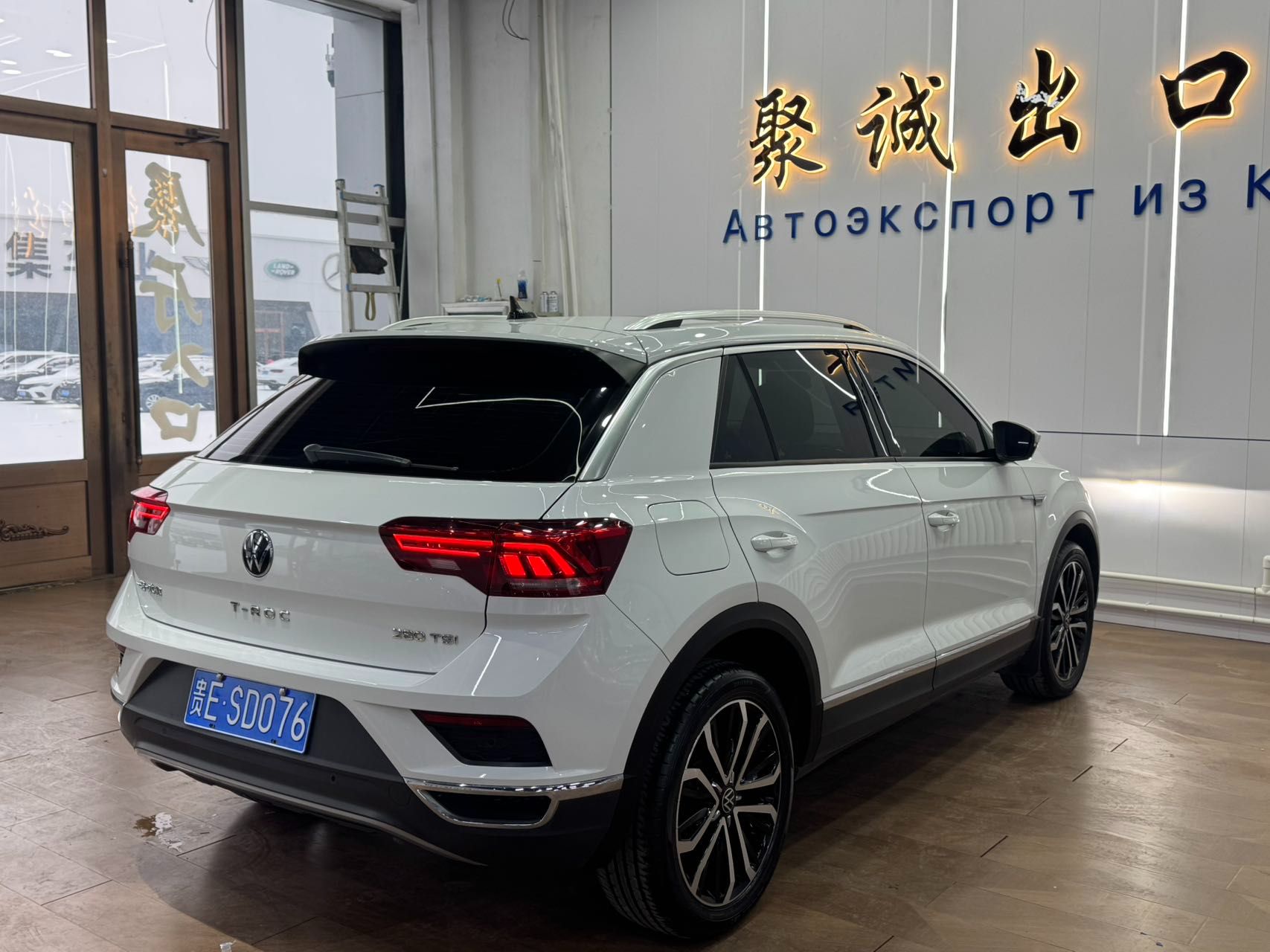 Volkswagen T-ROC 2022 — миниатюра 3