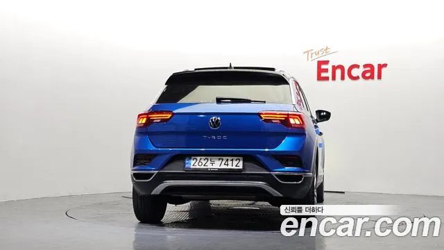 Volkswagen T-Roc 2022 — миниатюра 4